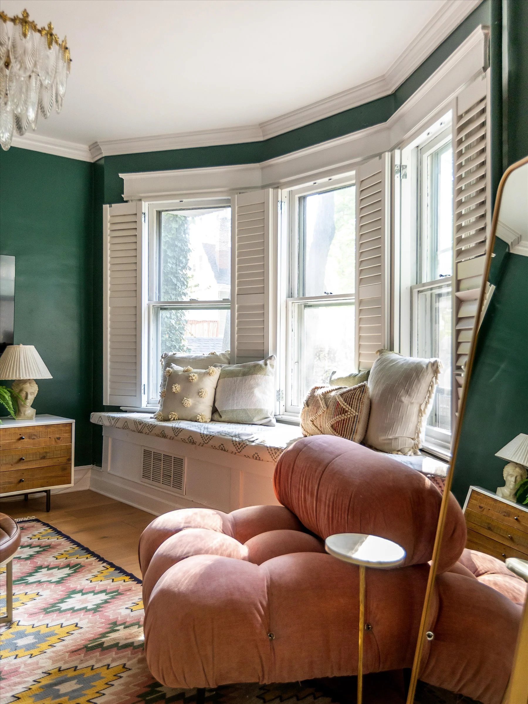 20-Family Room.jpg