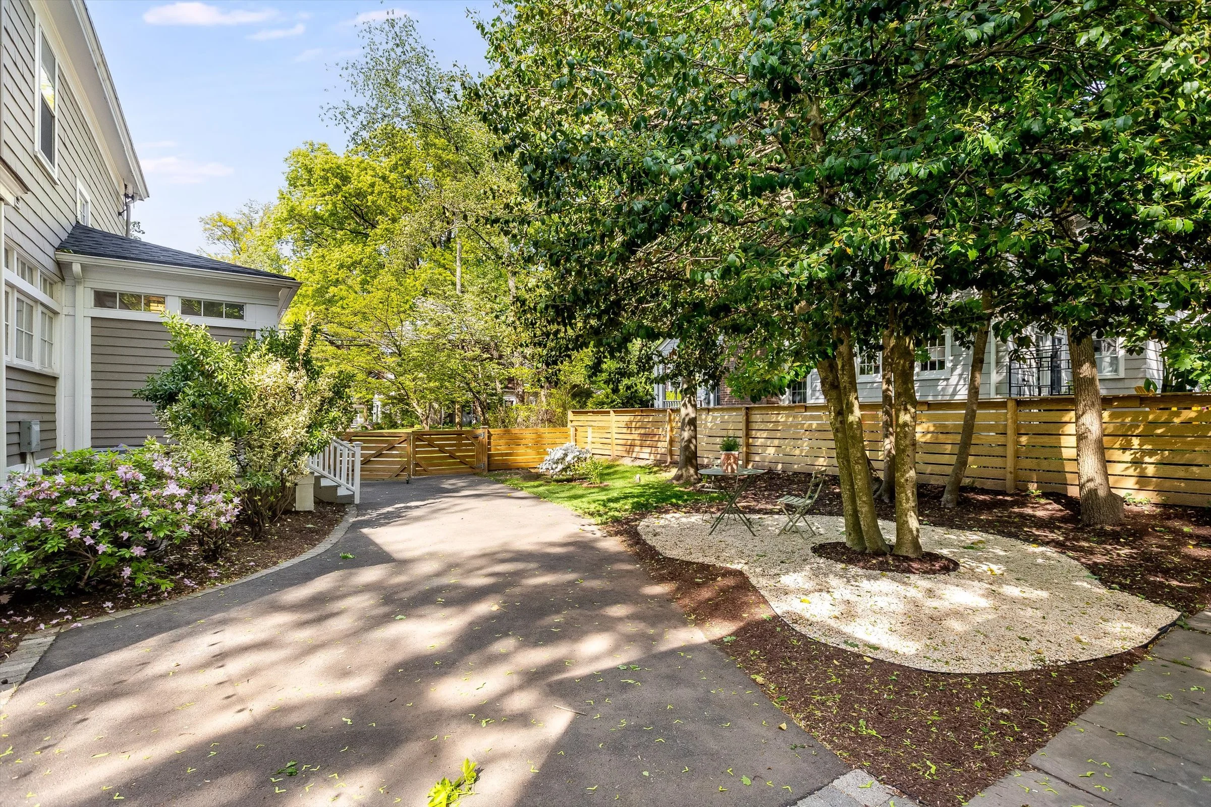 58-Backyard.jpg