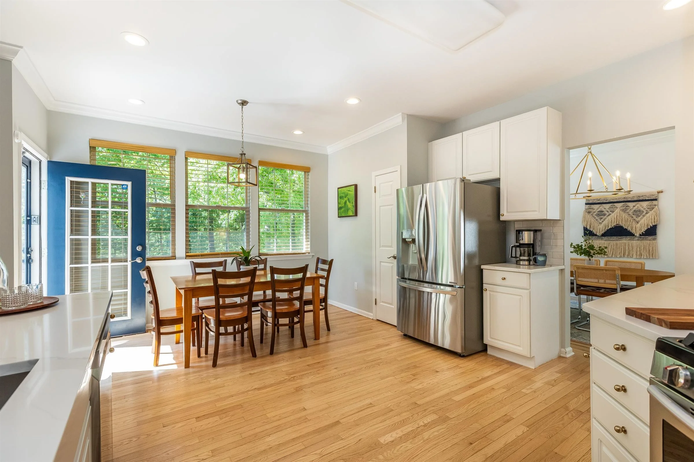 22-Kitchen.jpg