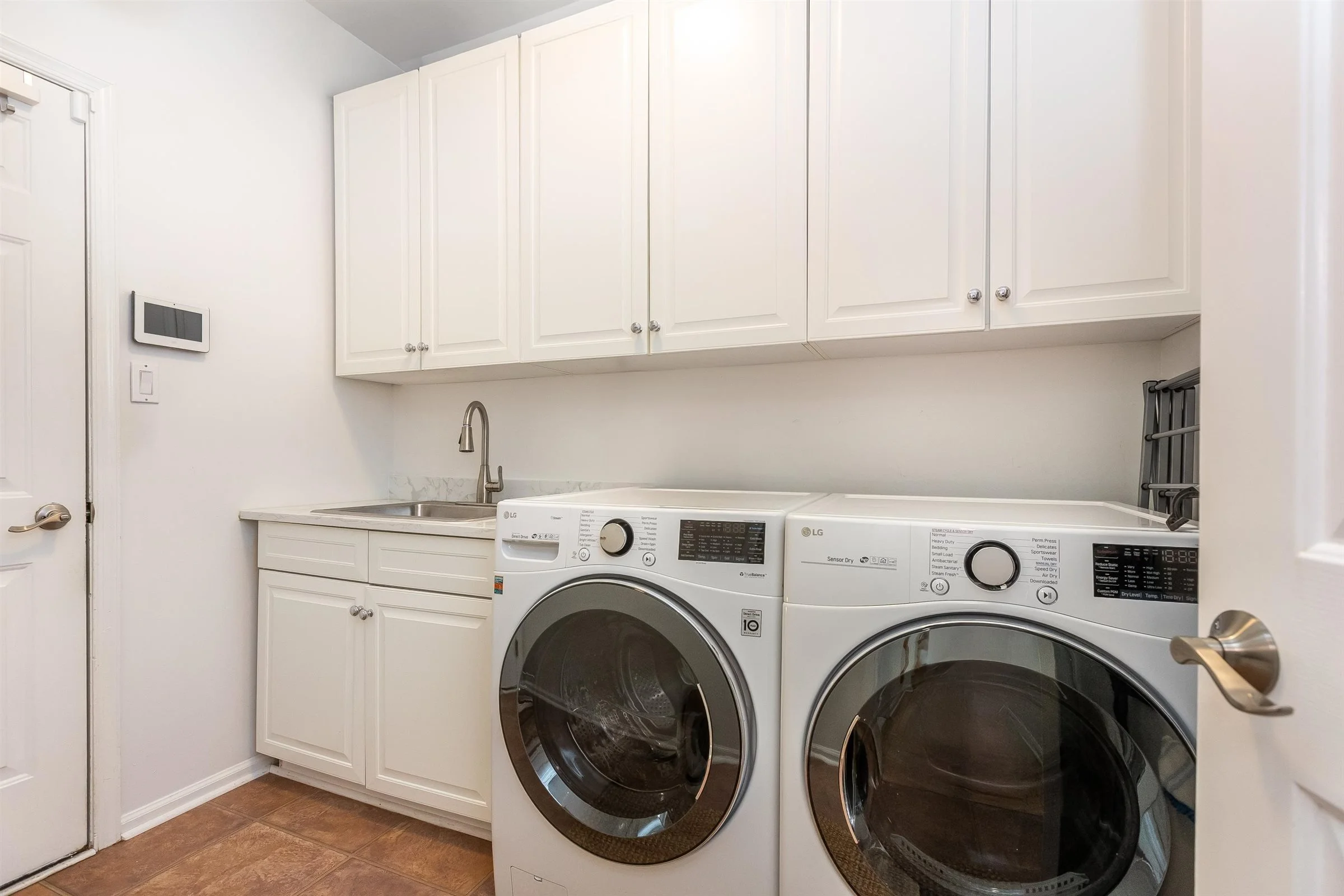 33-Laundry.jpg