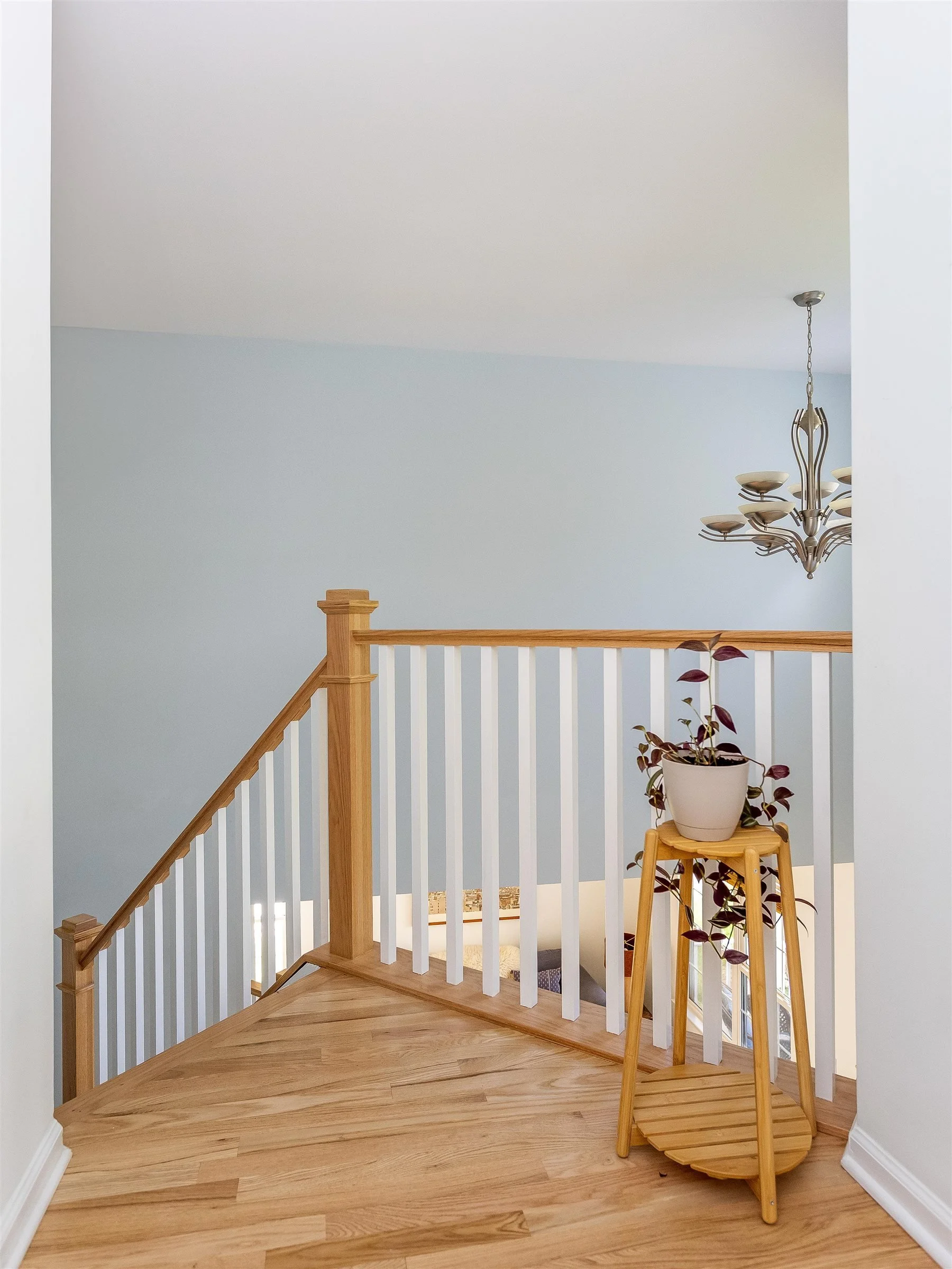 35-Second Floor Landing.jpg