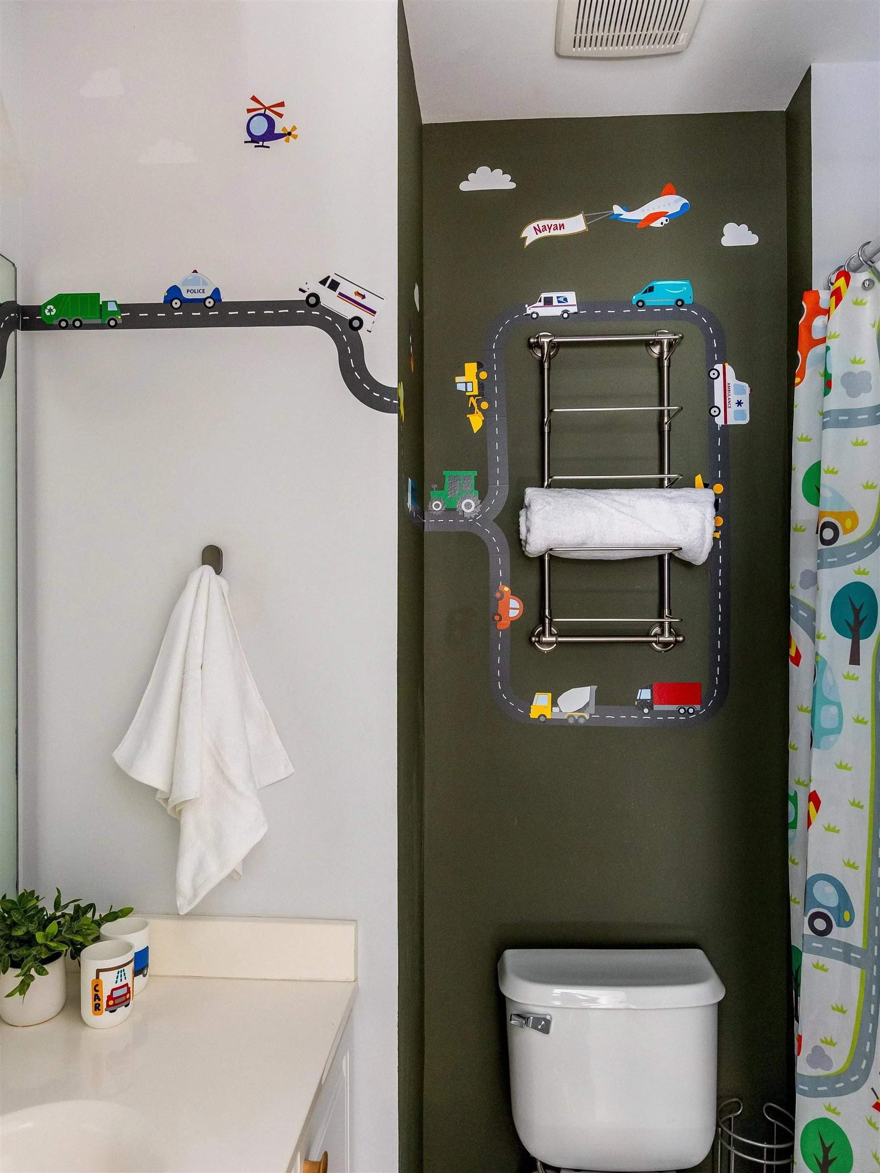 45-Bathroom.jpg