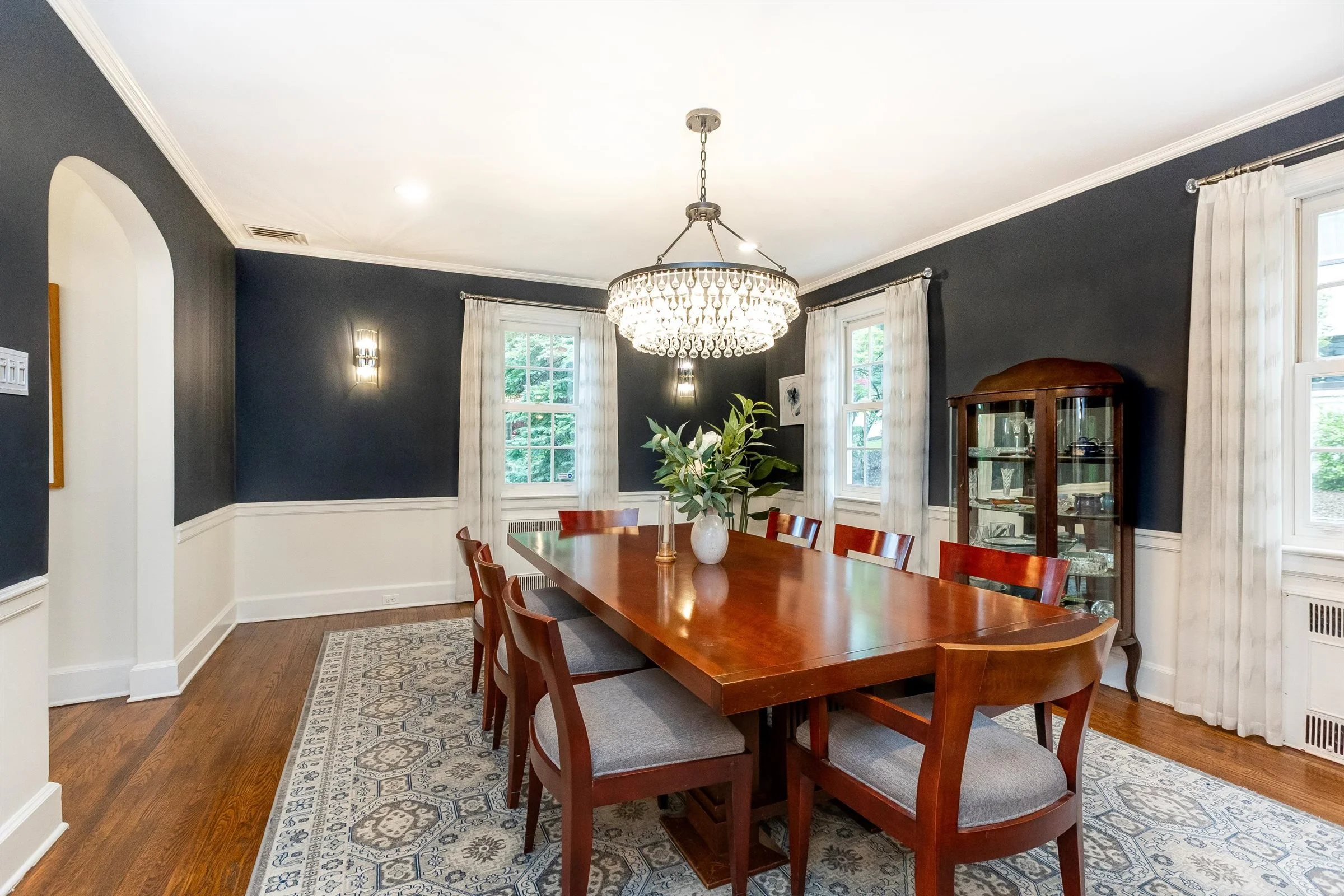 31-Dining Room.jpg