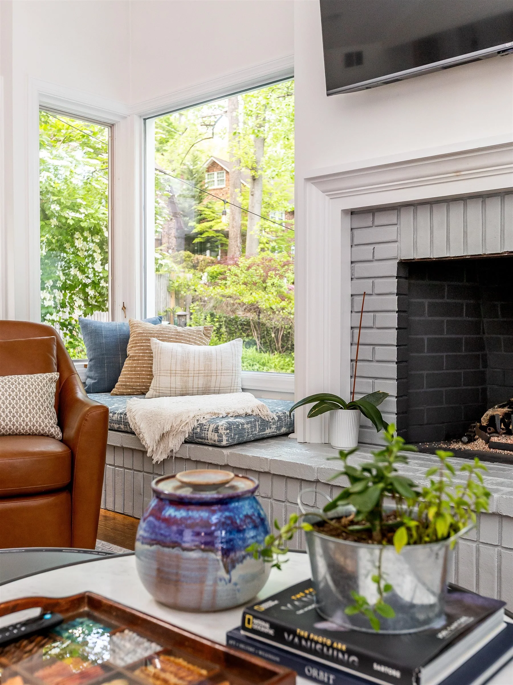 52-Family Room.jpg