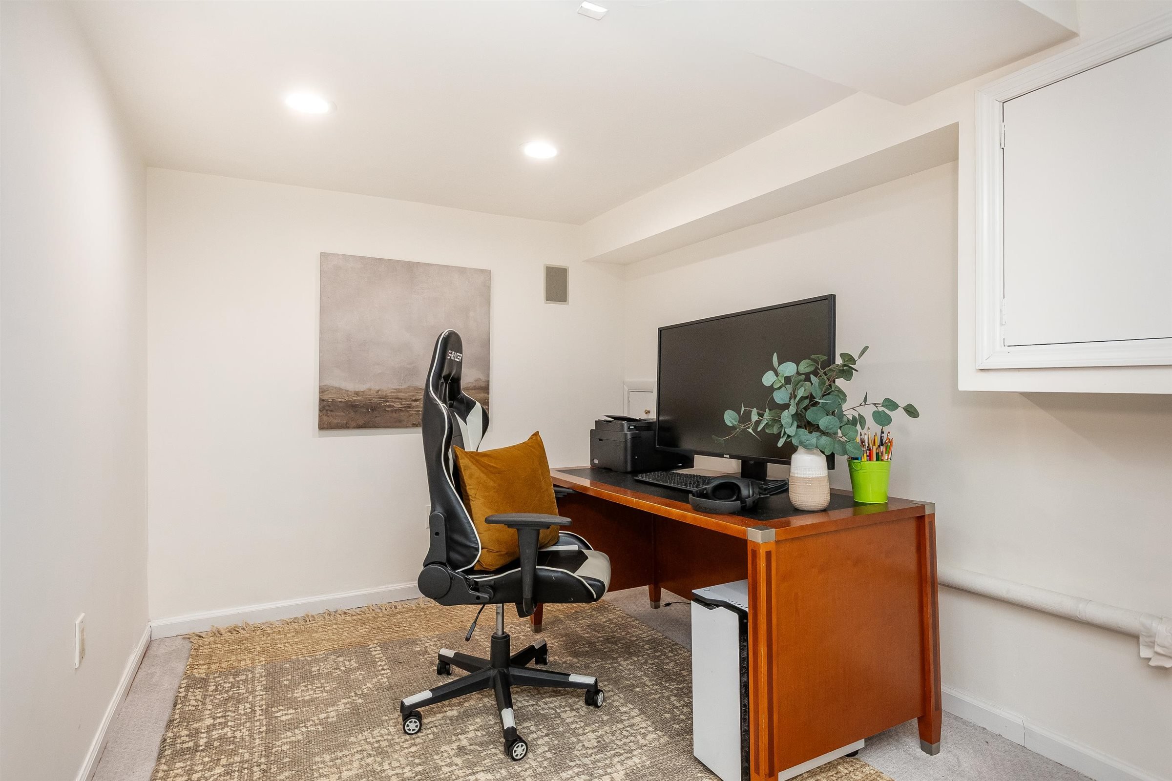 69-Rec Room Office.jpg