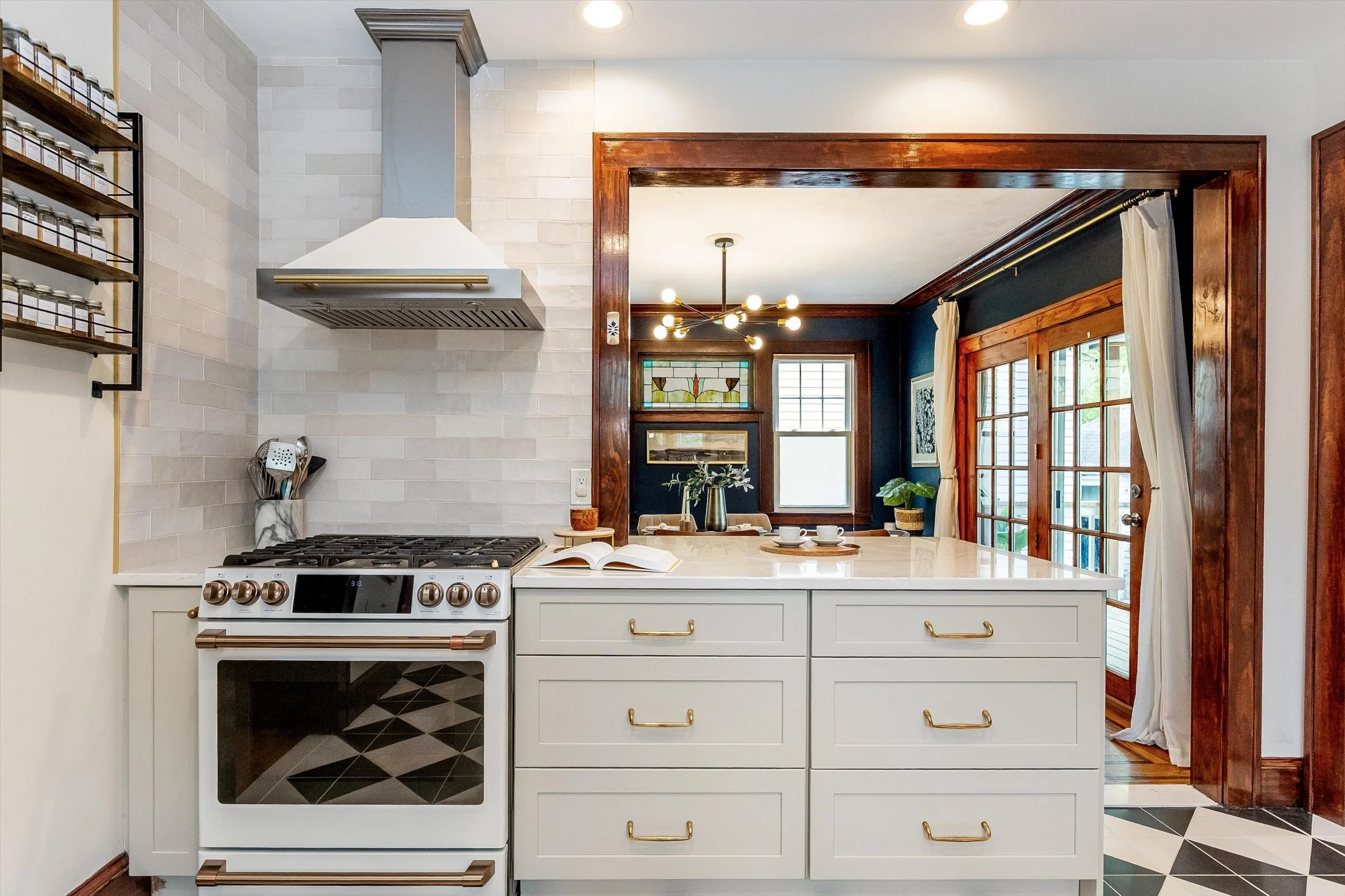 27-Kitchen.jpg