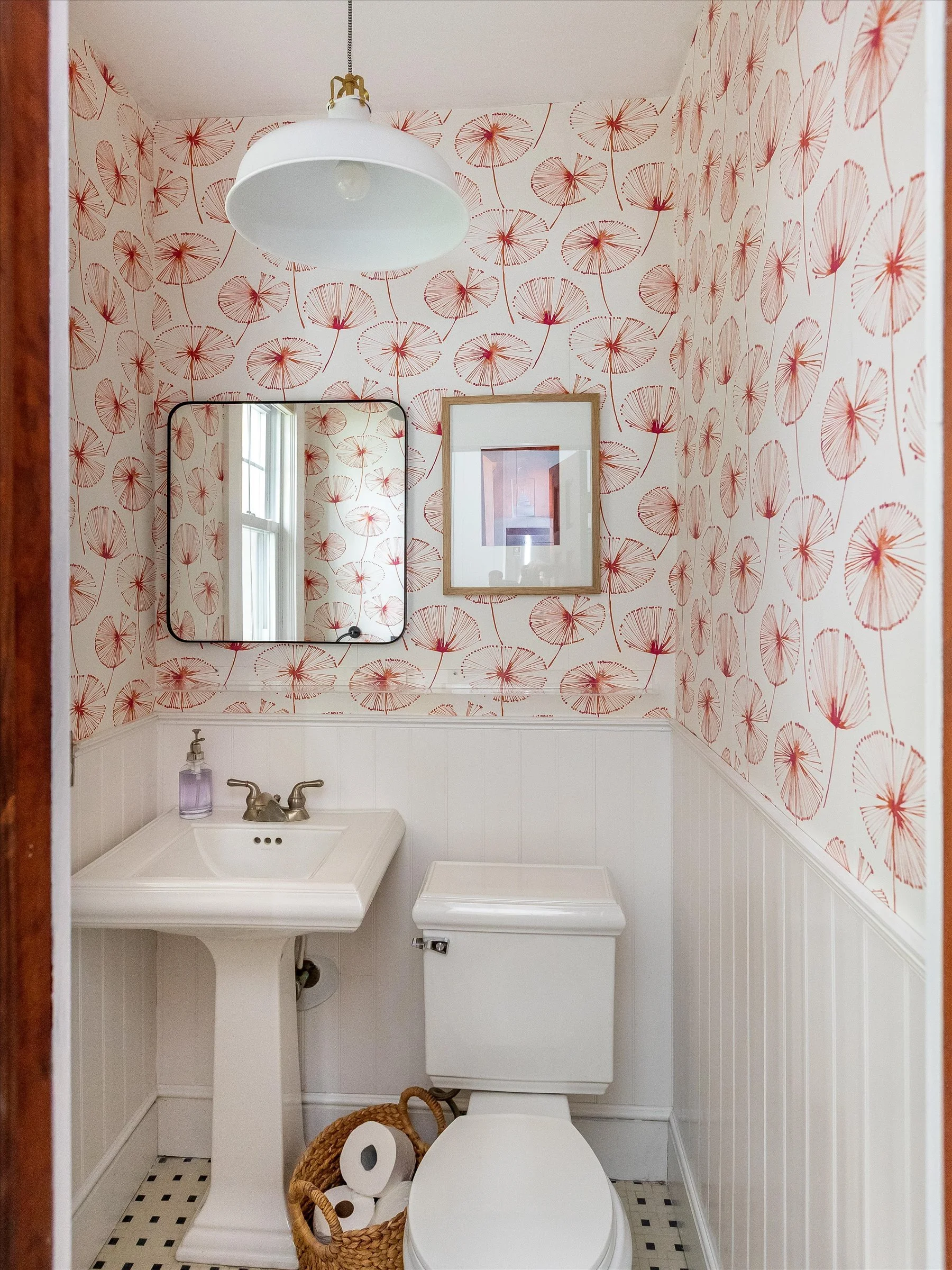 38-Powder Room.jpg