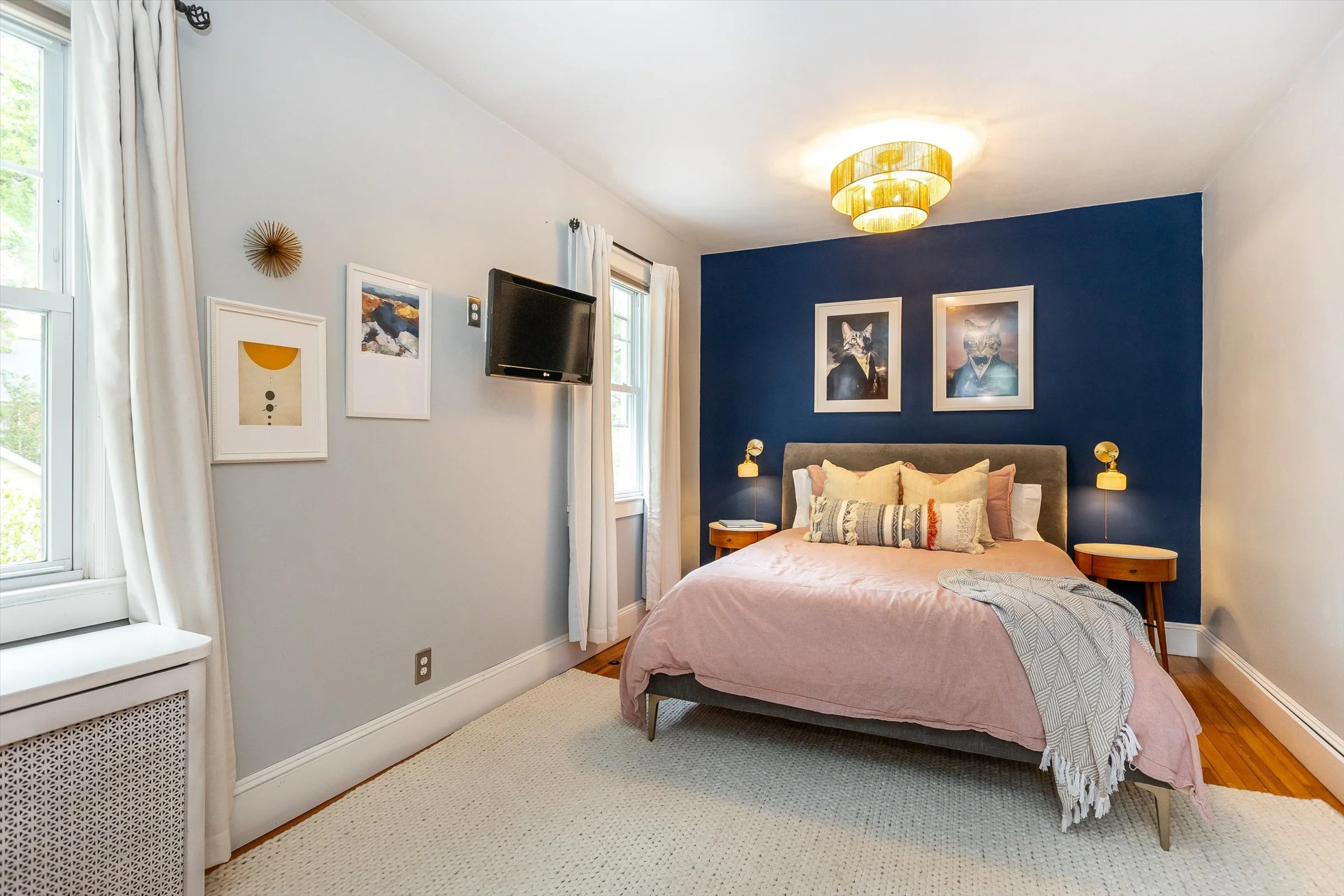 40-Primary Bedroom.jpg
