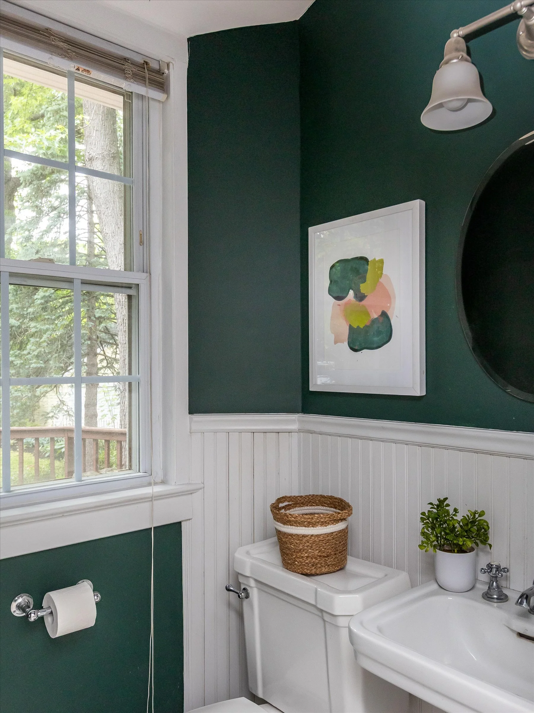 41-Powder Room.jpg