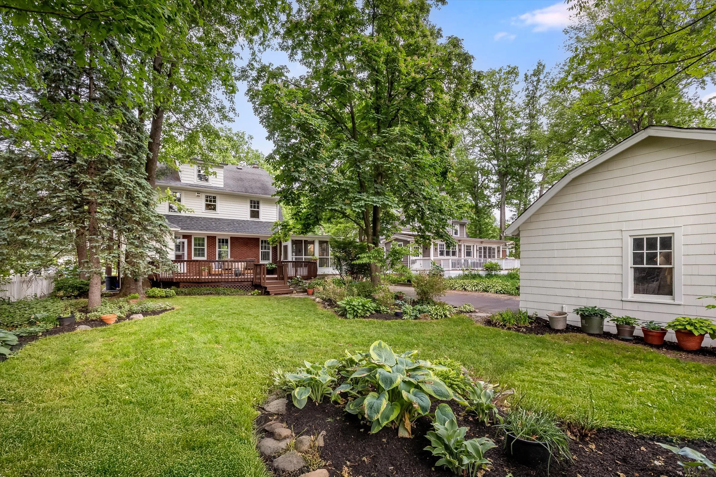 62-Backyard.jpg