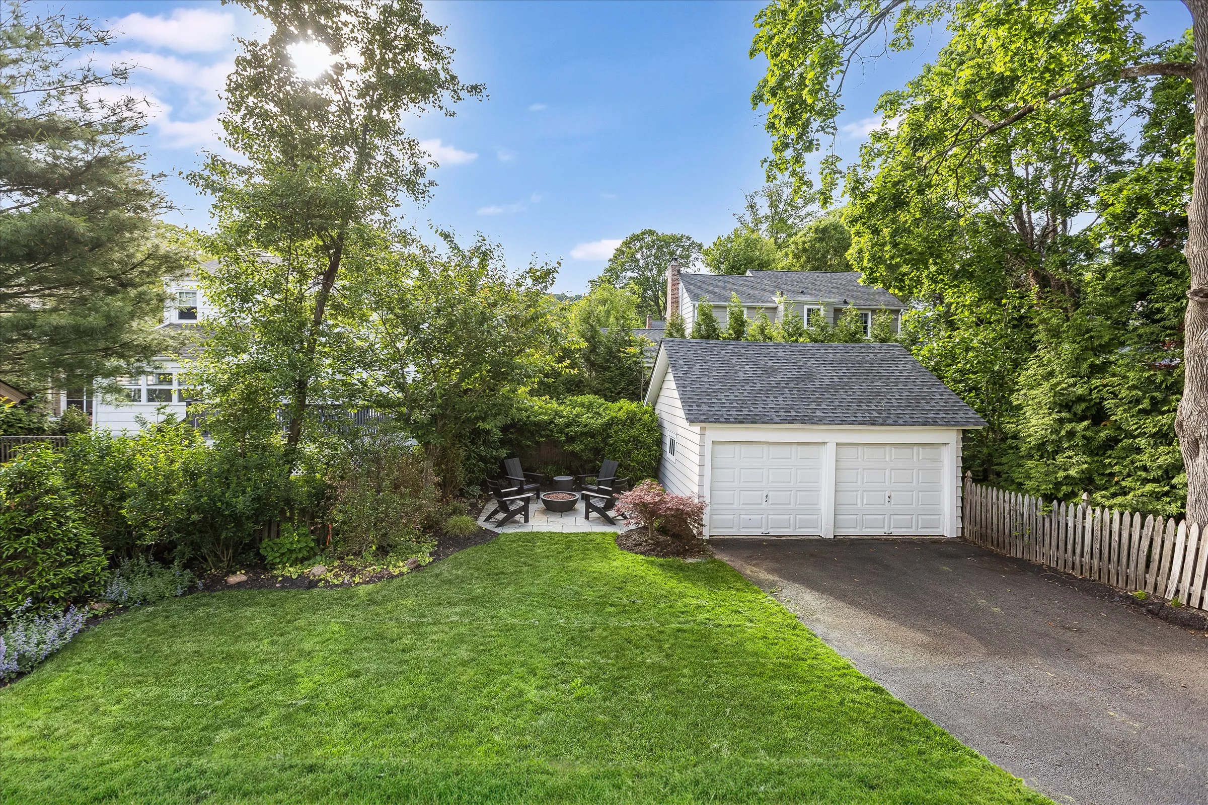 59-Backyard.jpg