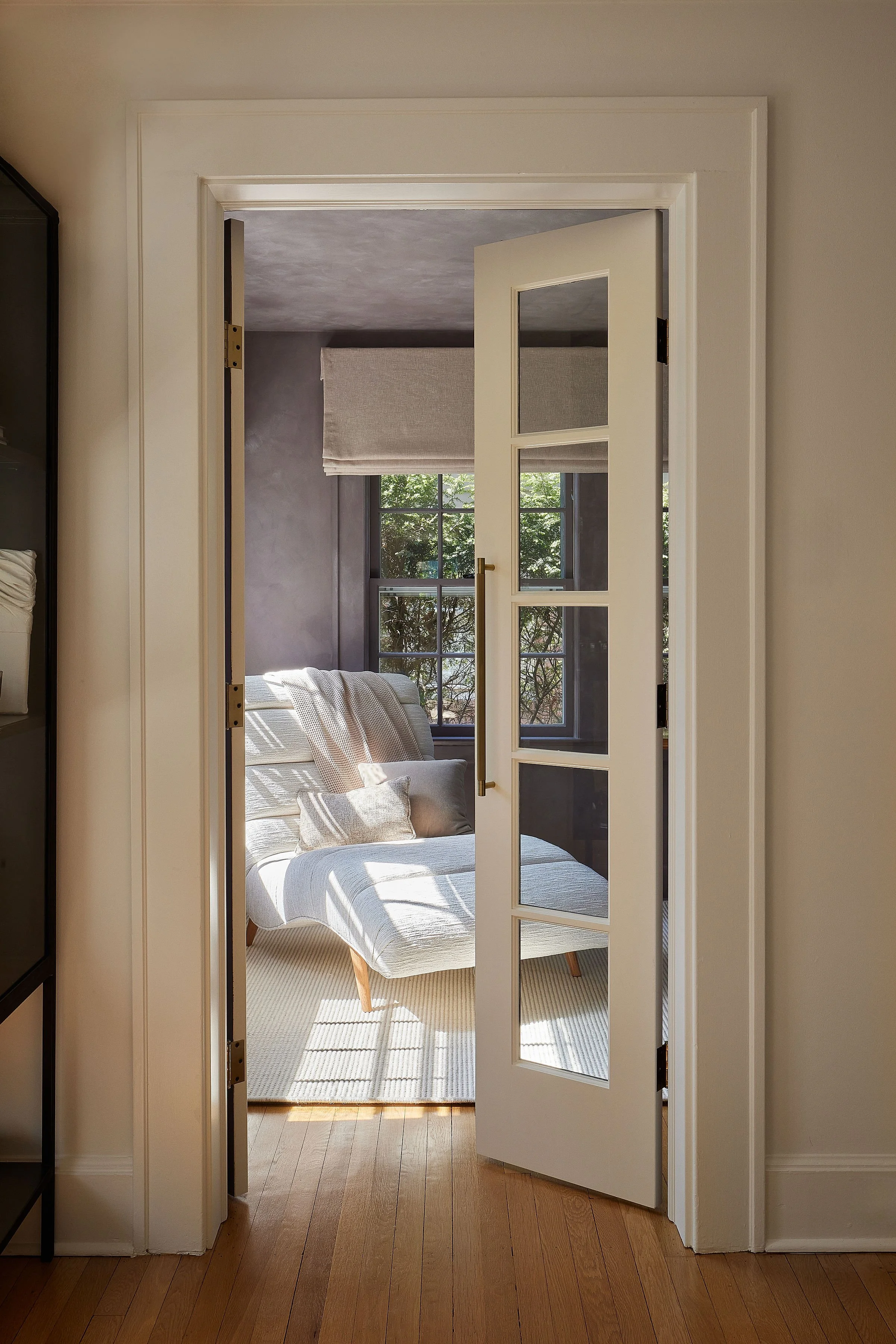 5-1KDD22430-R.jpg