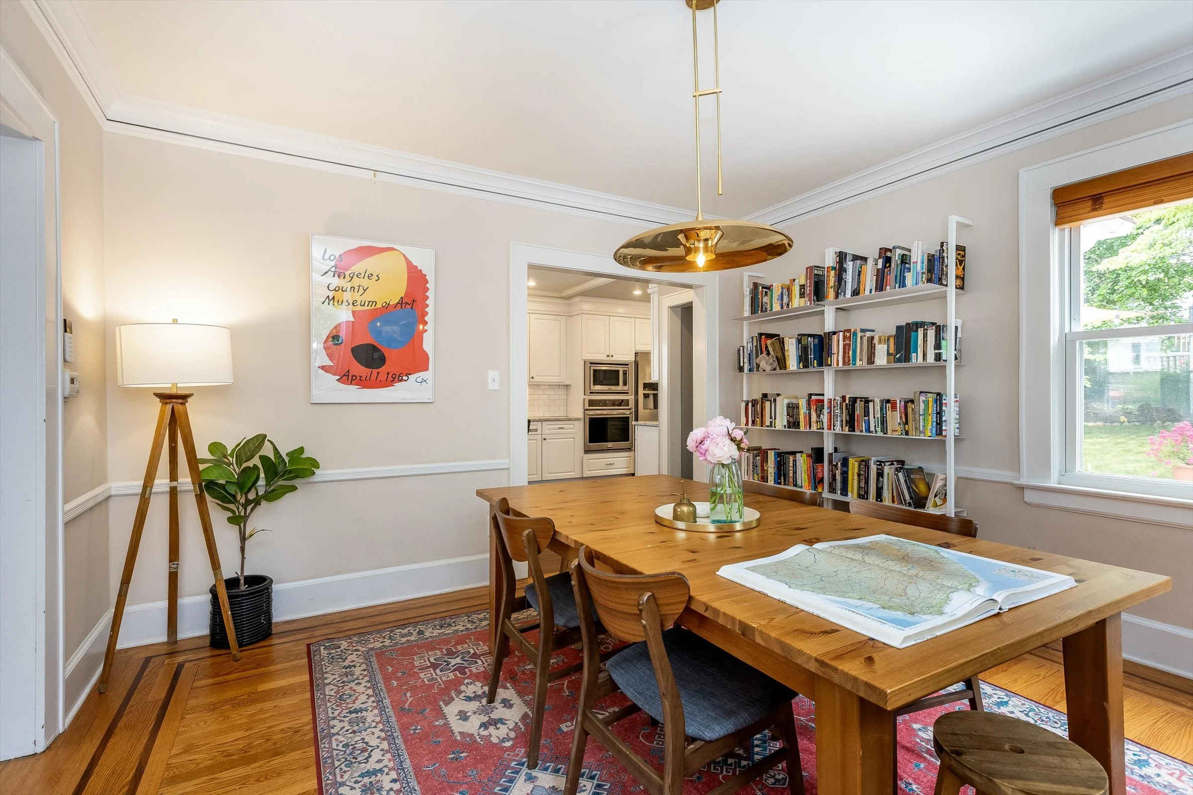 21-Dining Room.jpg