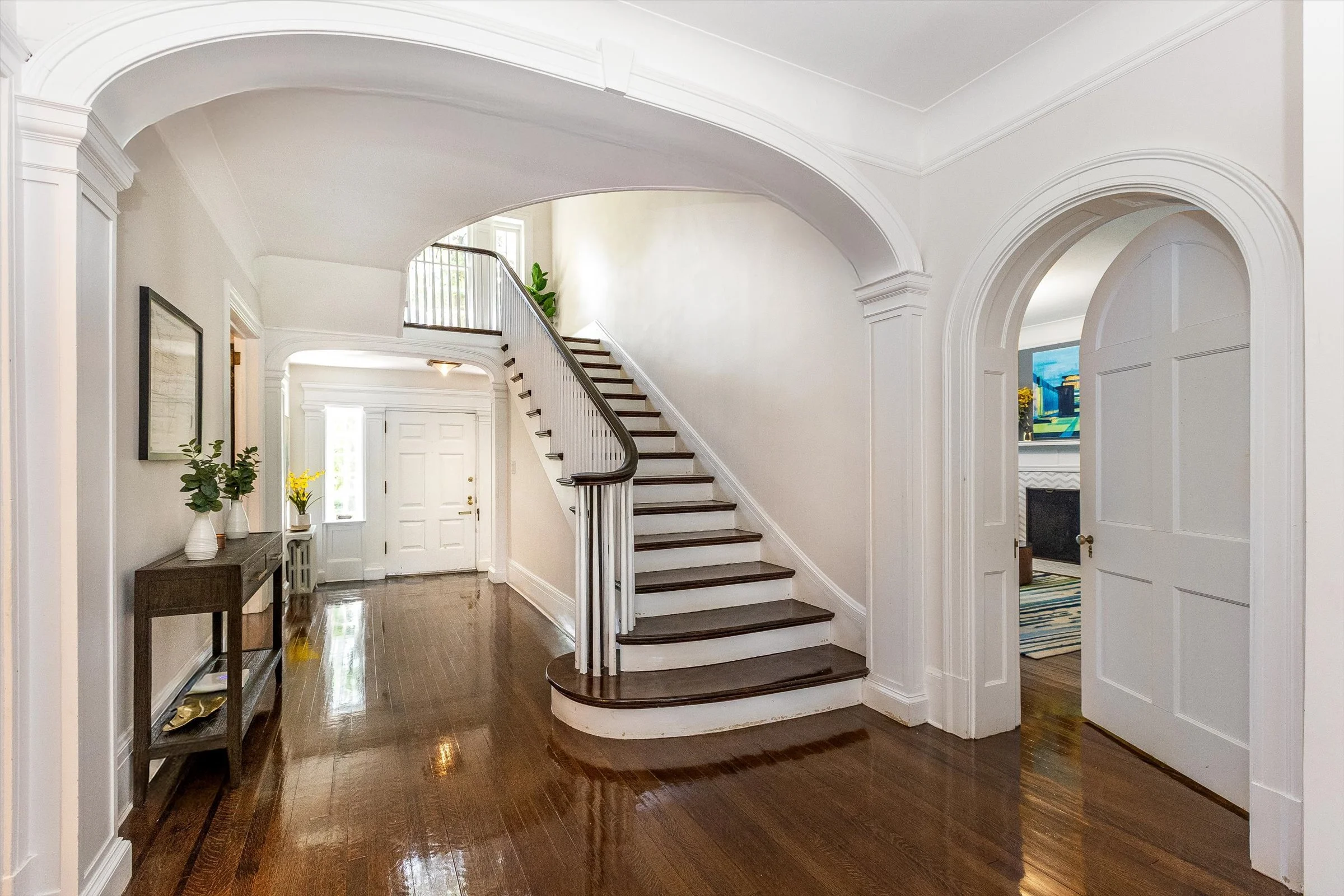 06-Foyer.jpg