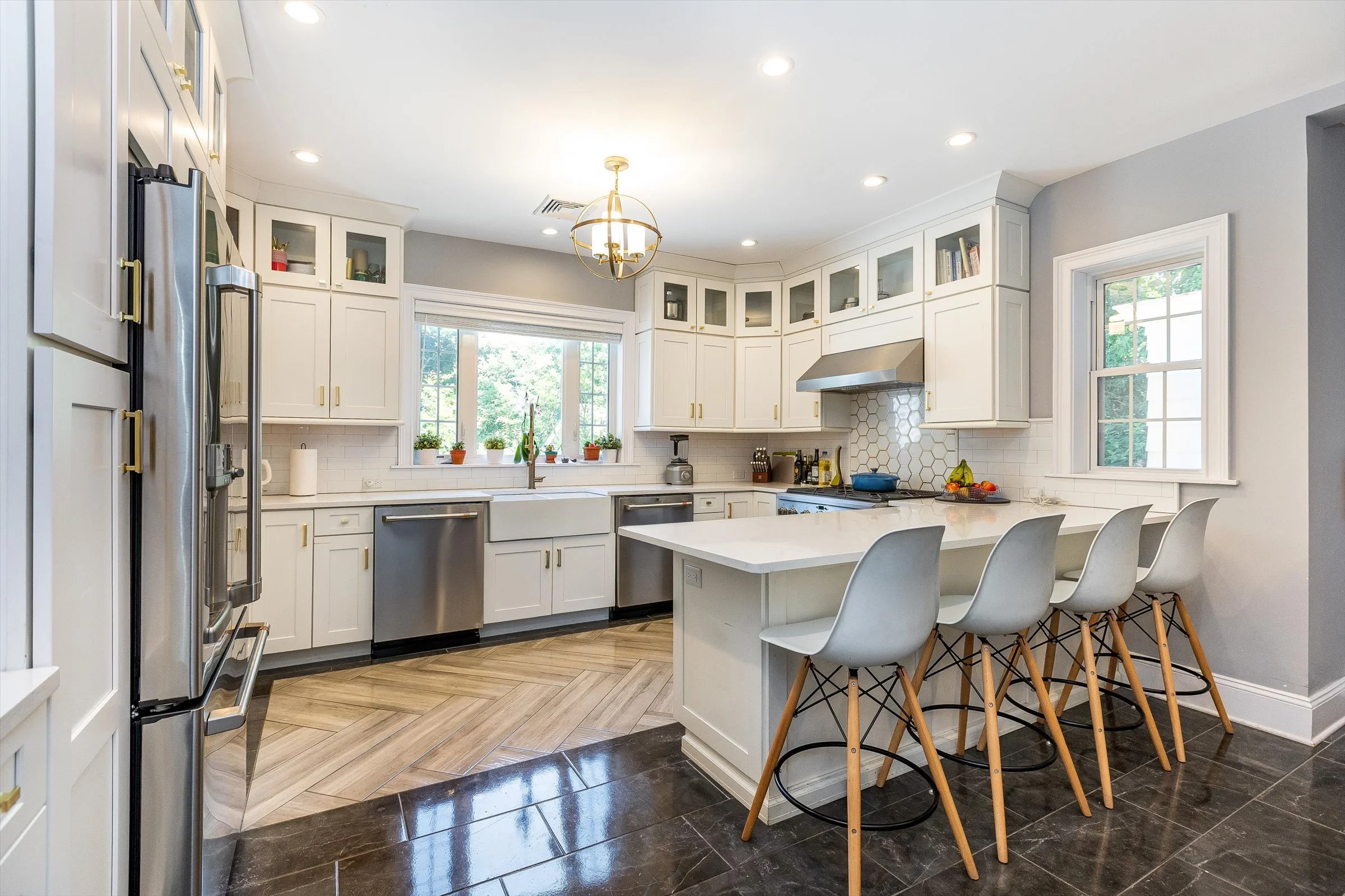 17-Kitchen.jpg