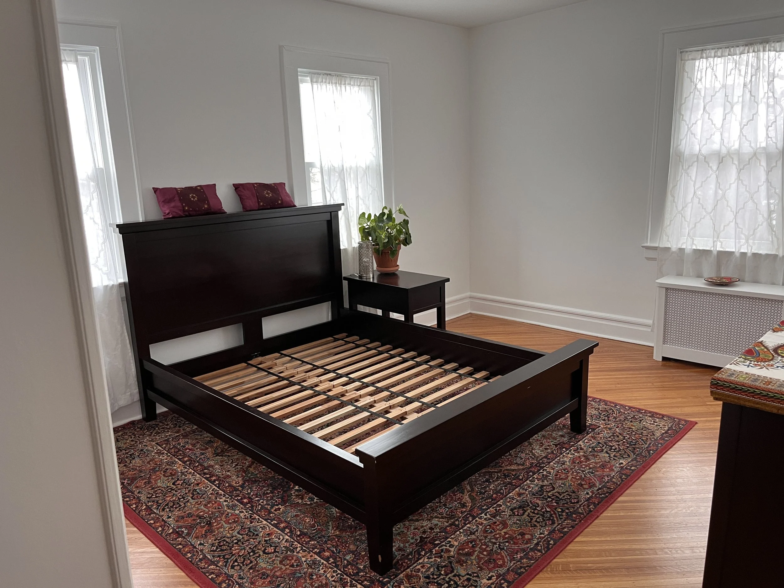Bedroom 1.JPG
