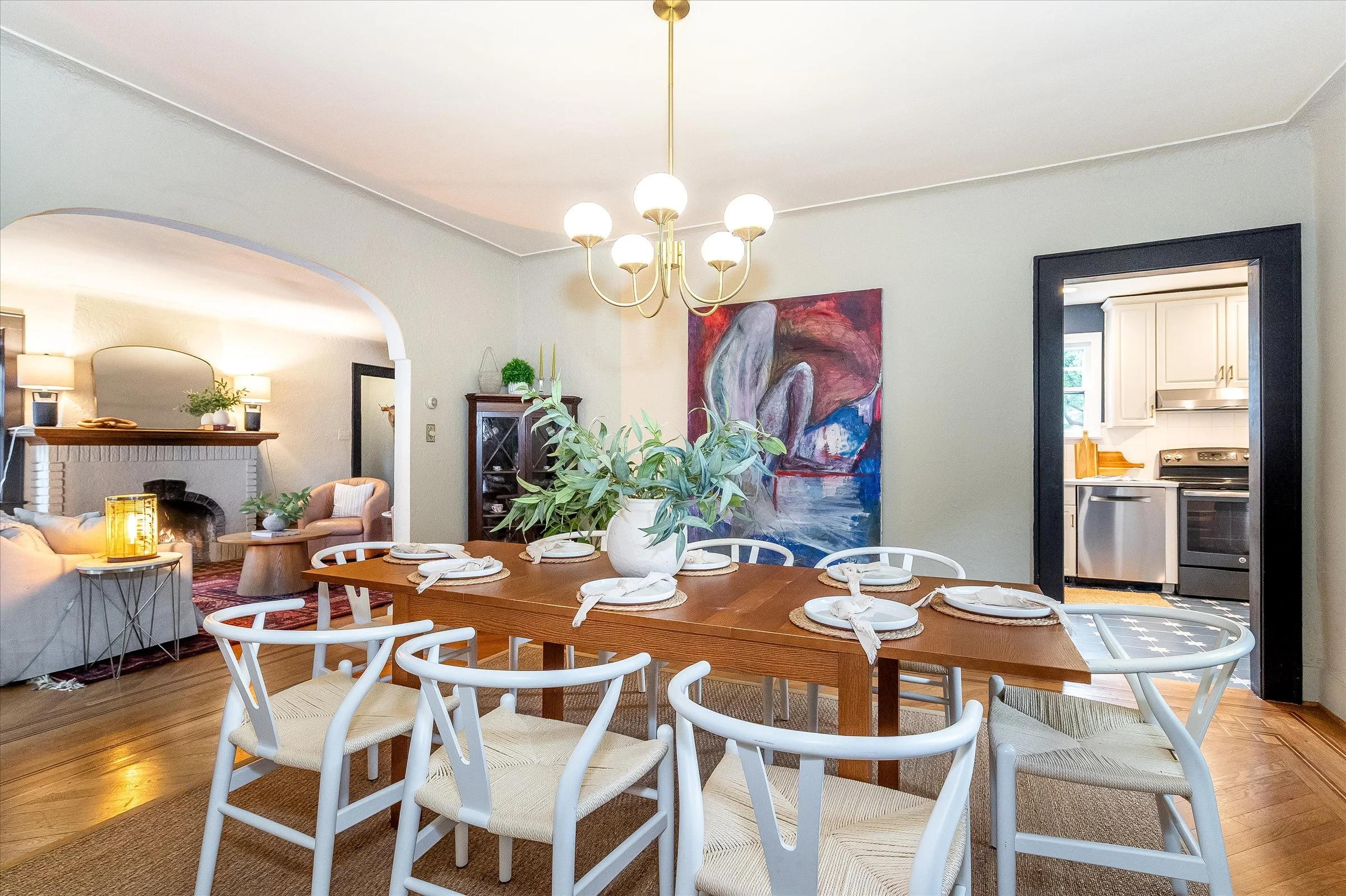 75-Dining Rm 4.jpg