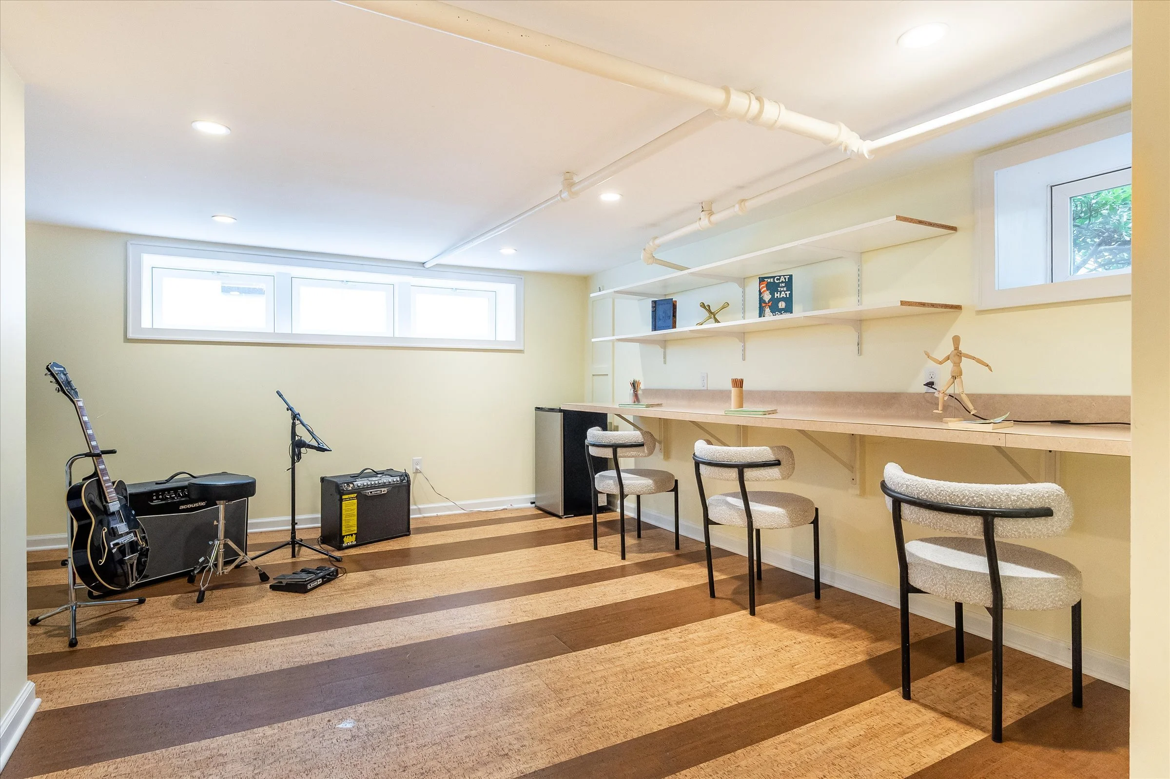 82-Basement Rec Rm 1.jpg