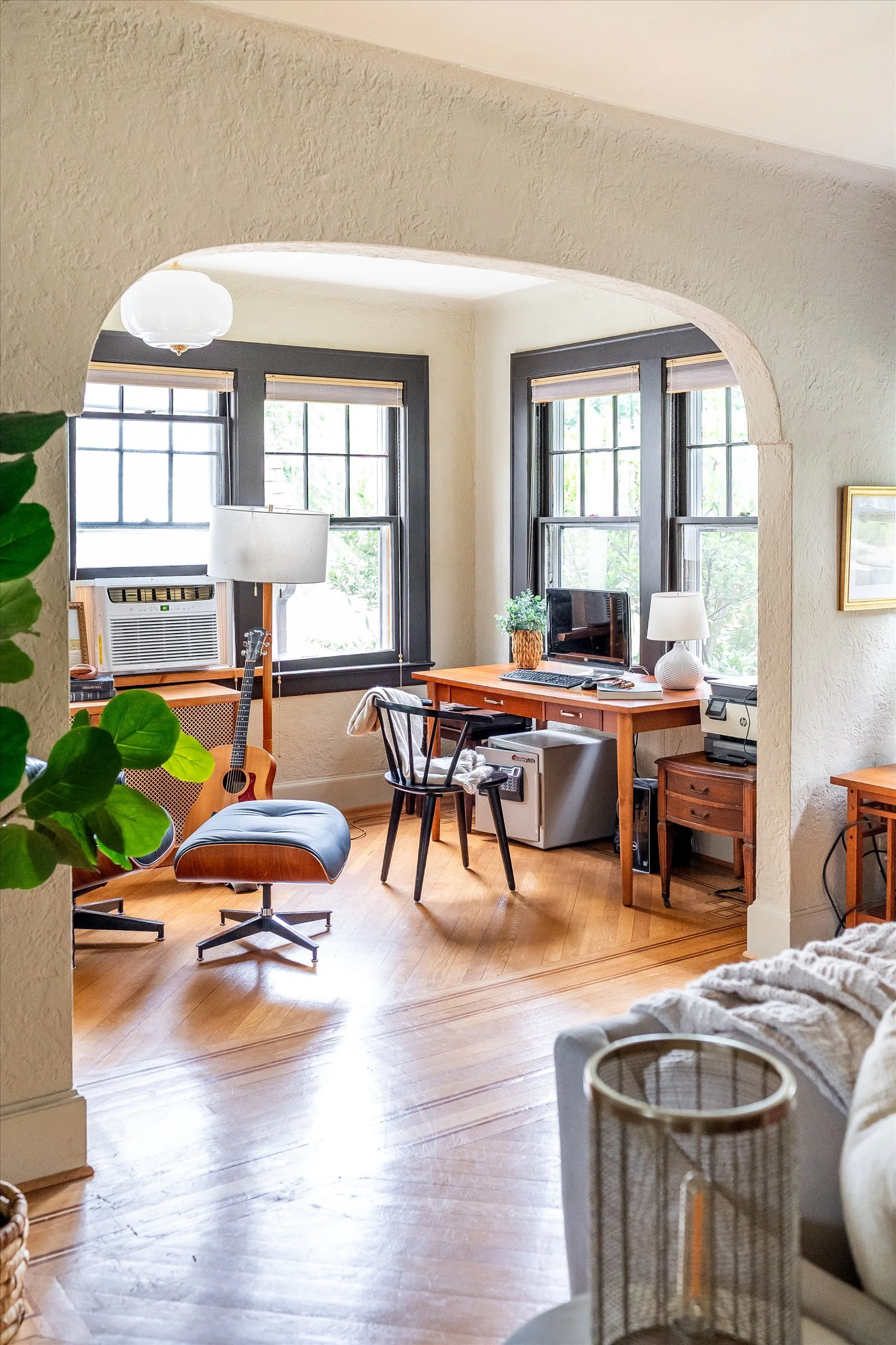 50-LS Office 5.jpg