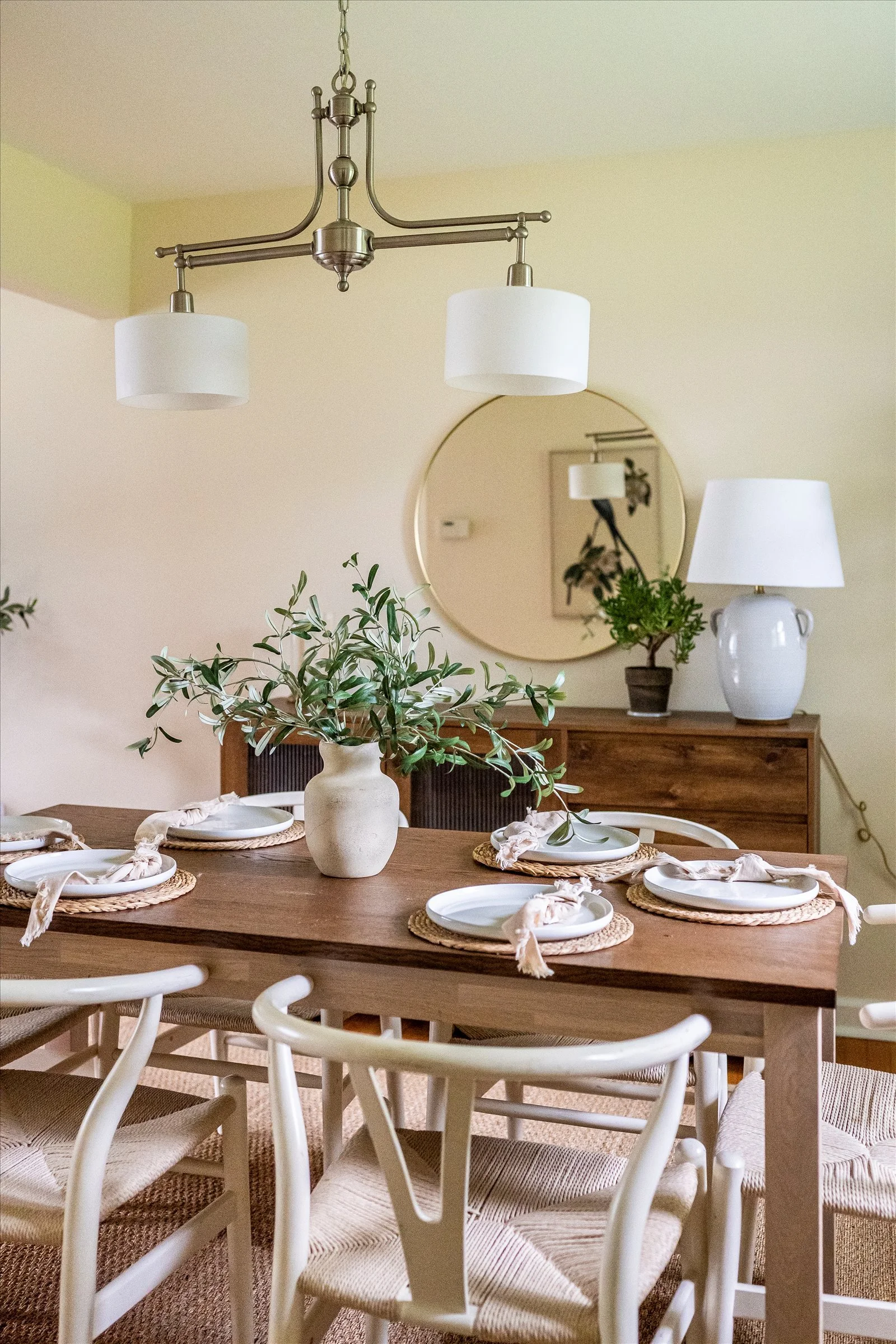 17-LS Dining Rm 1.jpg