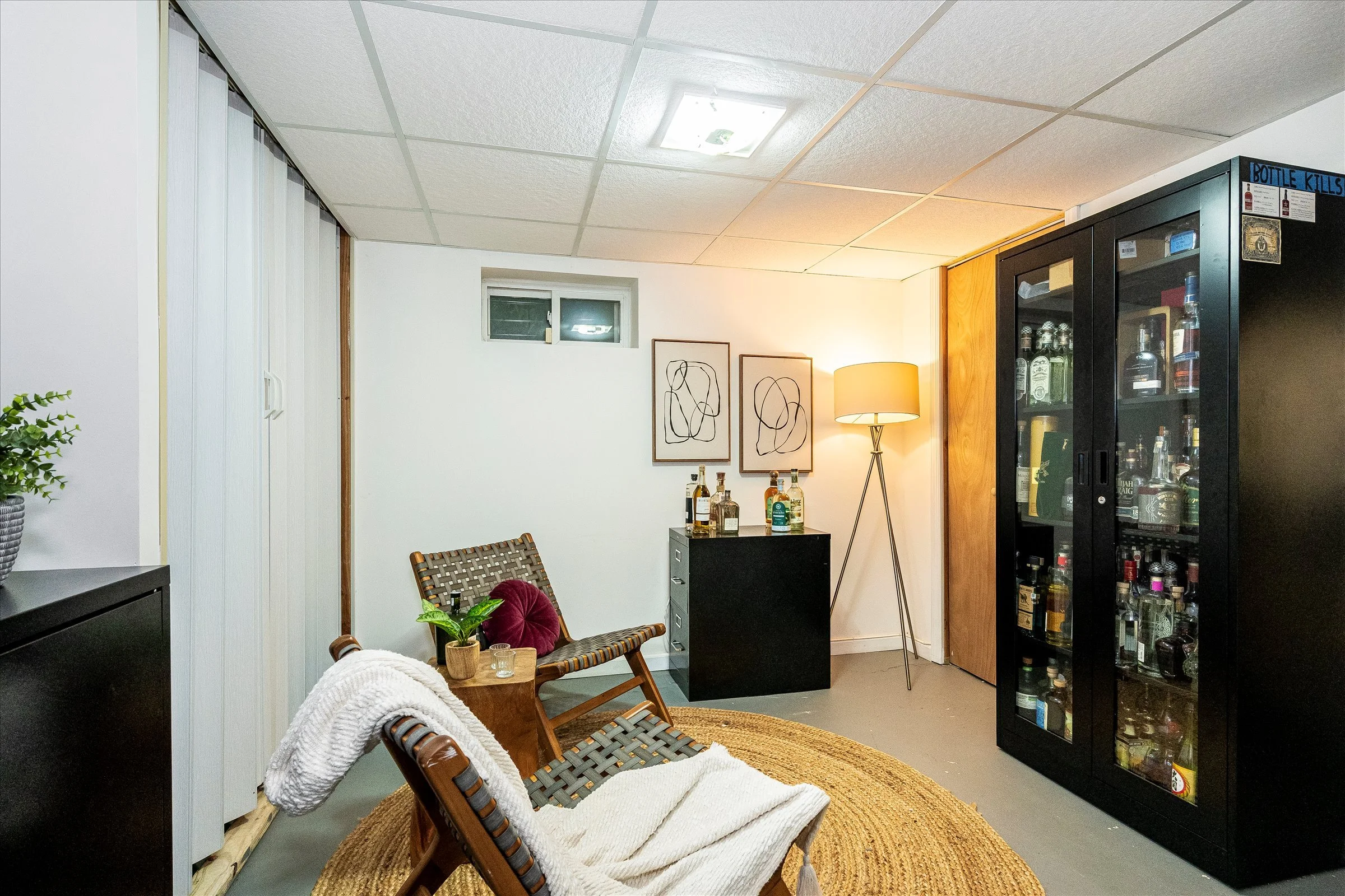 49-Basement Tasting Rm 1.jpg