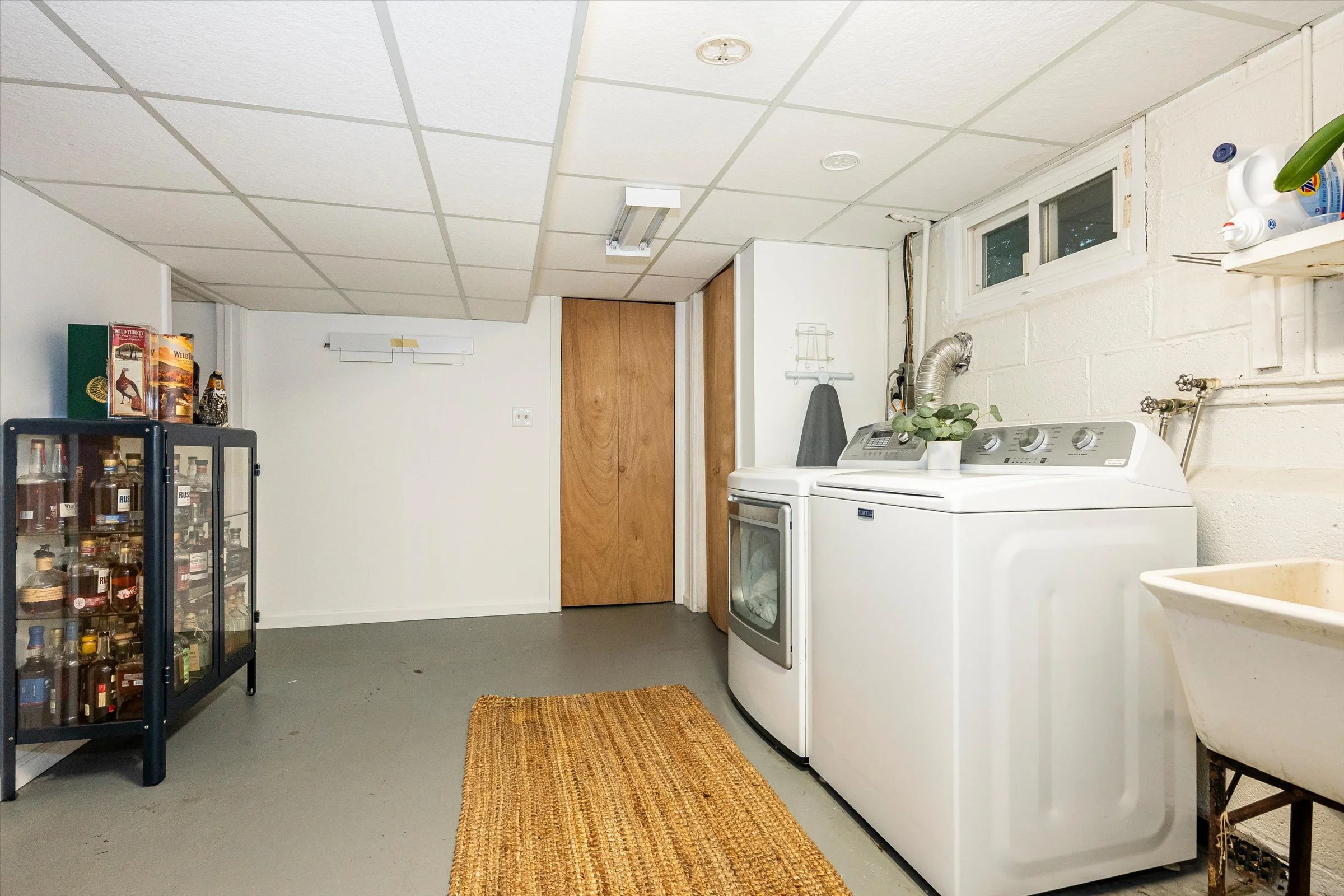 53-Basement Laundry 2.jpg