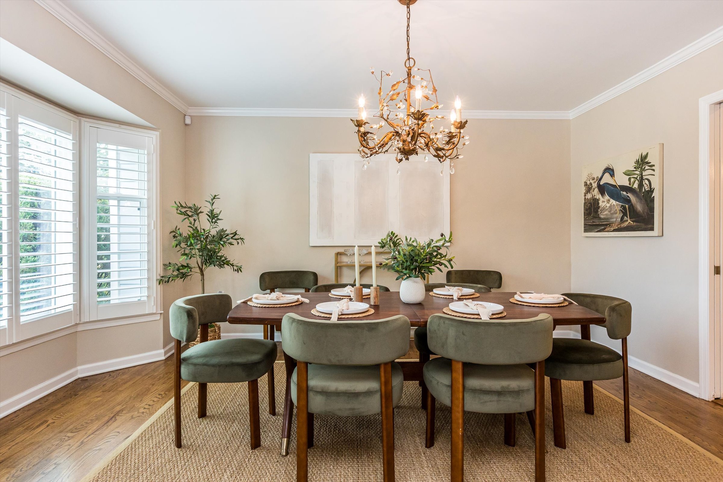 14-Dining Room.jpg