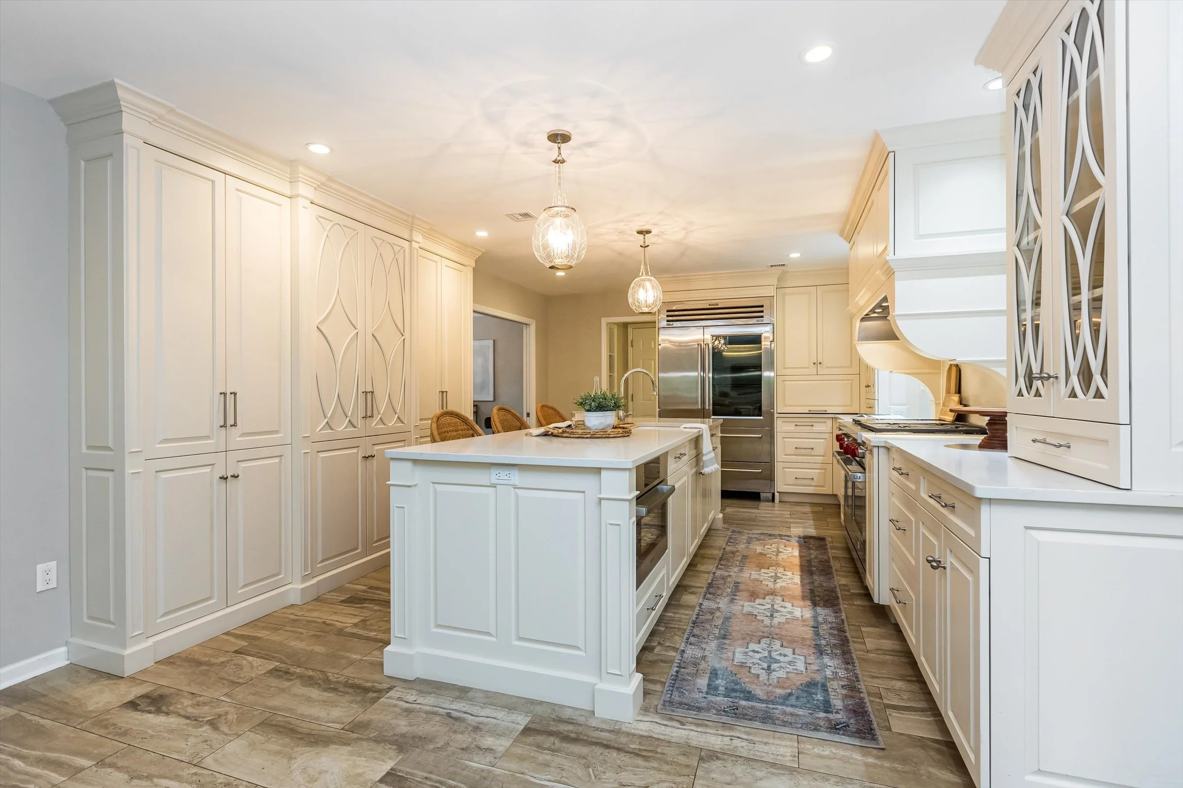 25-Kitchen.jpg