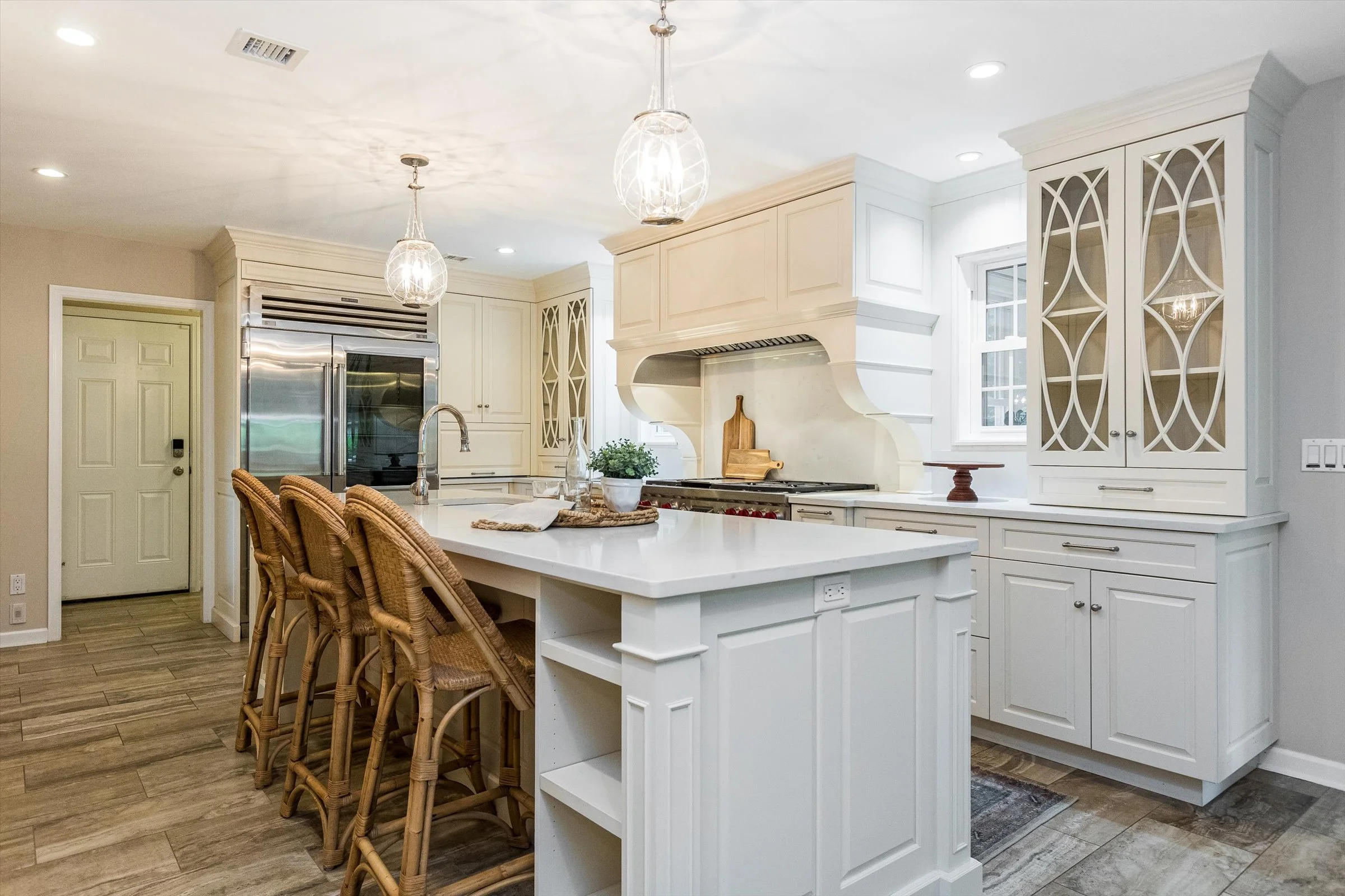 19-Kitchen.jpg