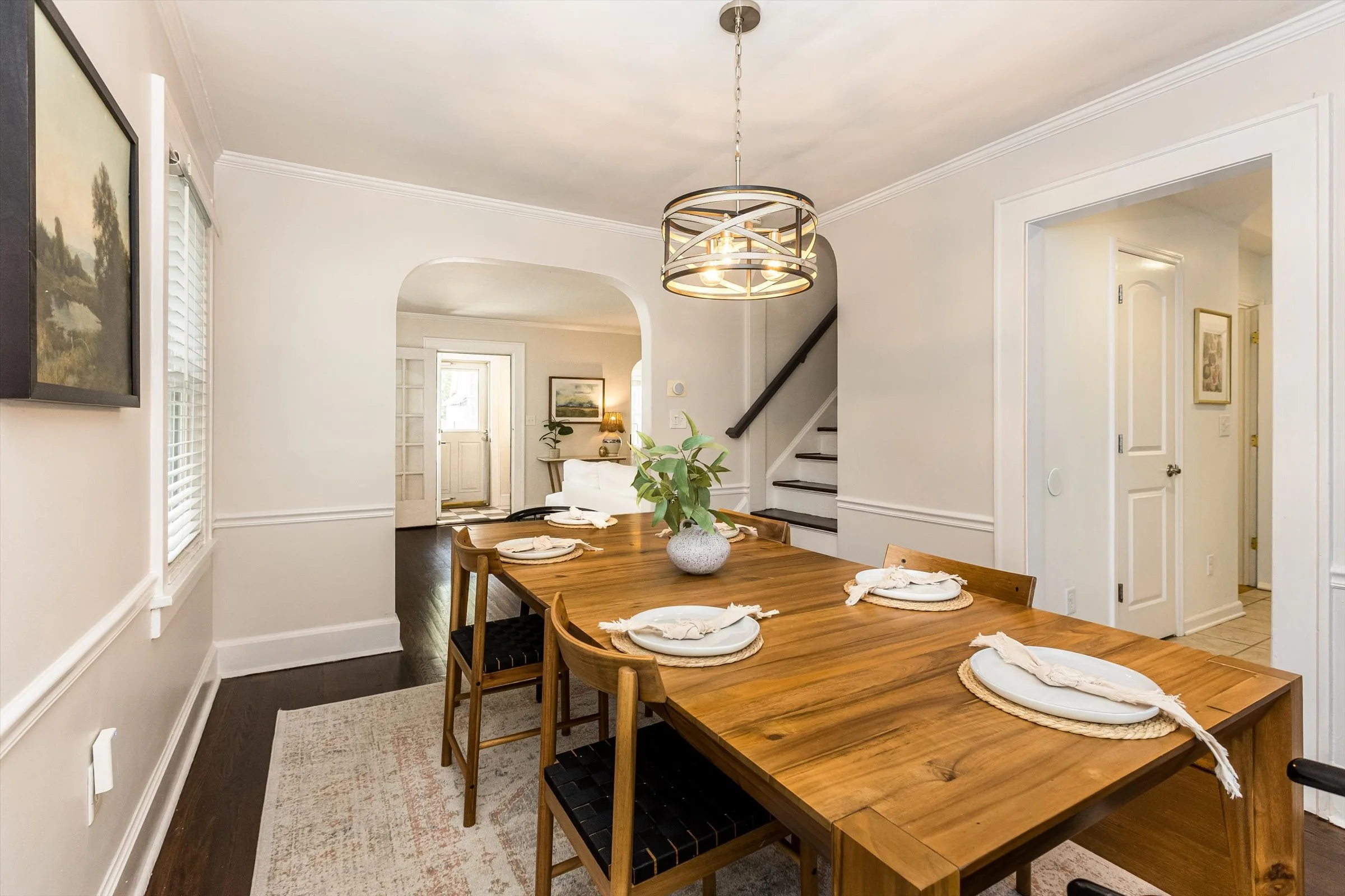 30-Dining Room.jpg