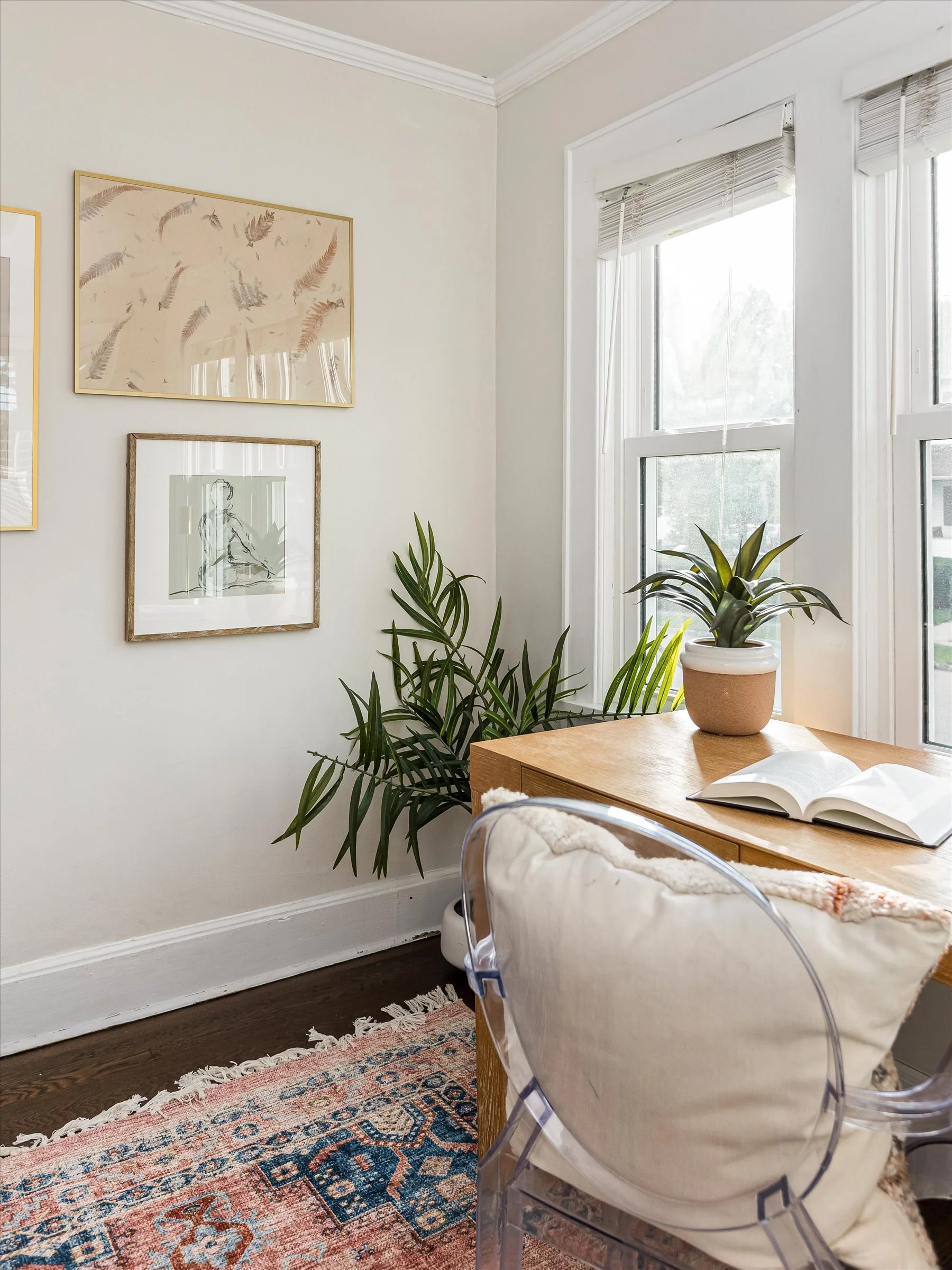 22-Sun Room_Office.jpg