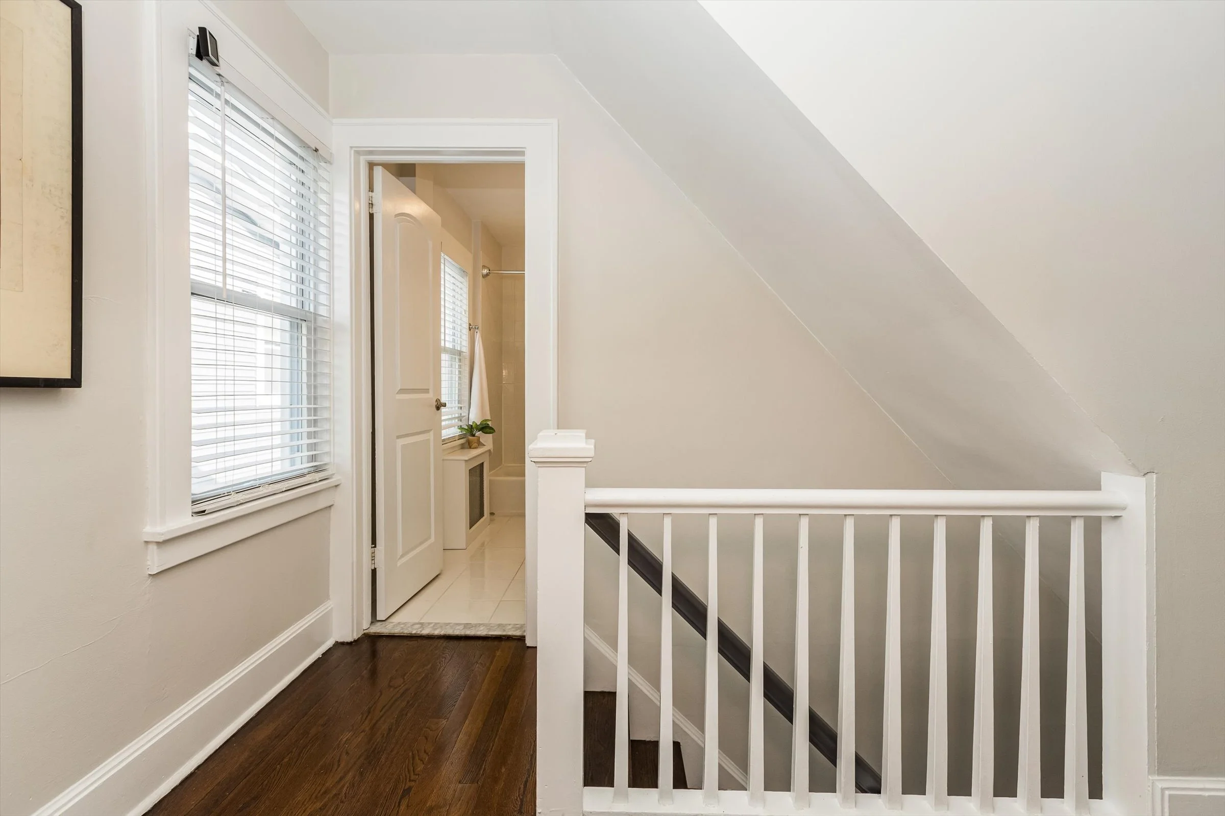 41-Second Floor Landing.jpg