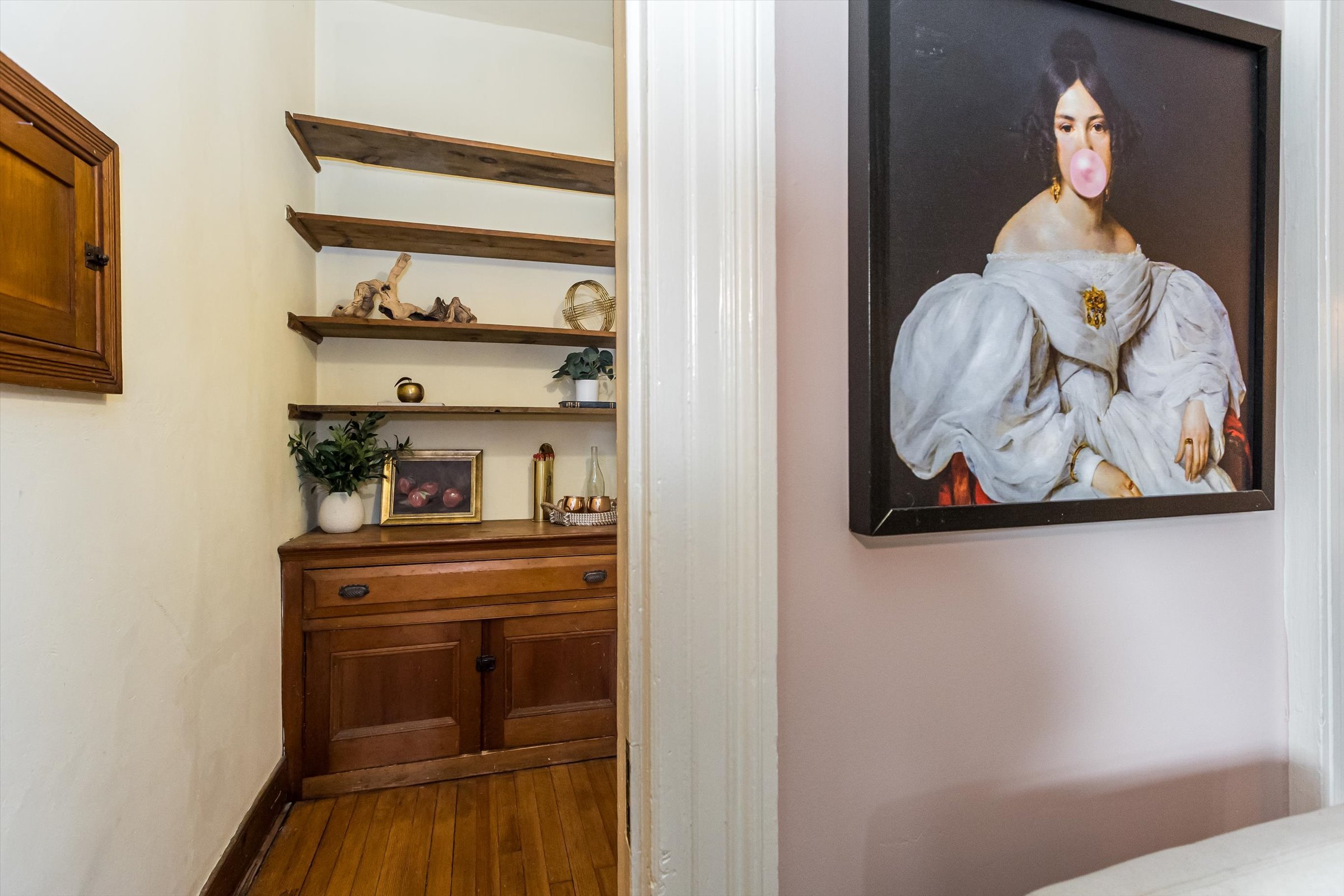 33-Living Room Pantry.jpg