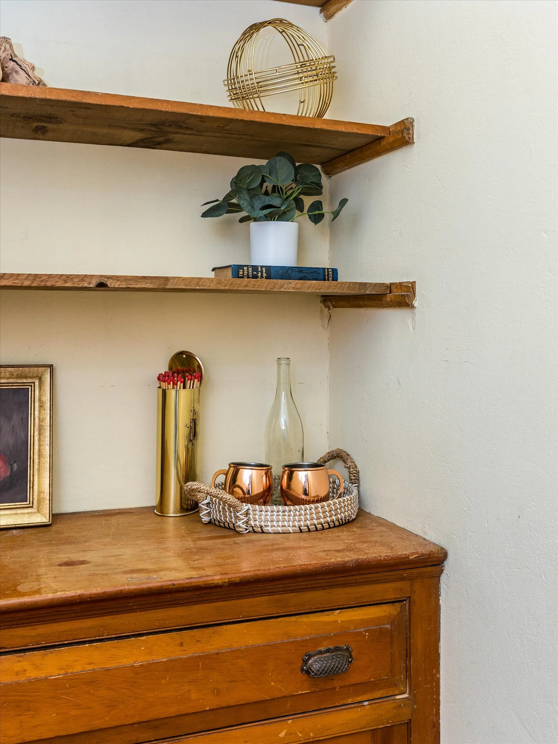 34-Living Room Pantry.jpg
