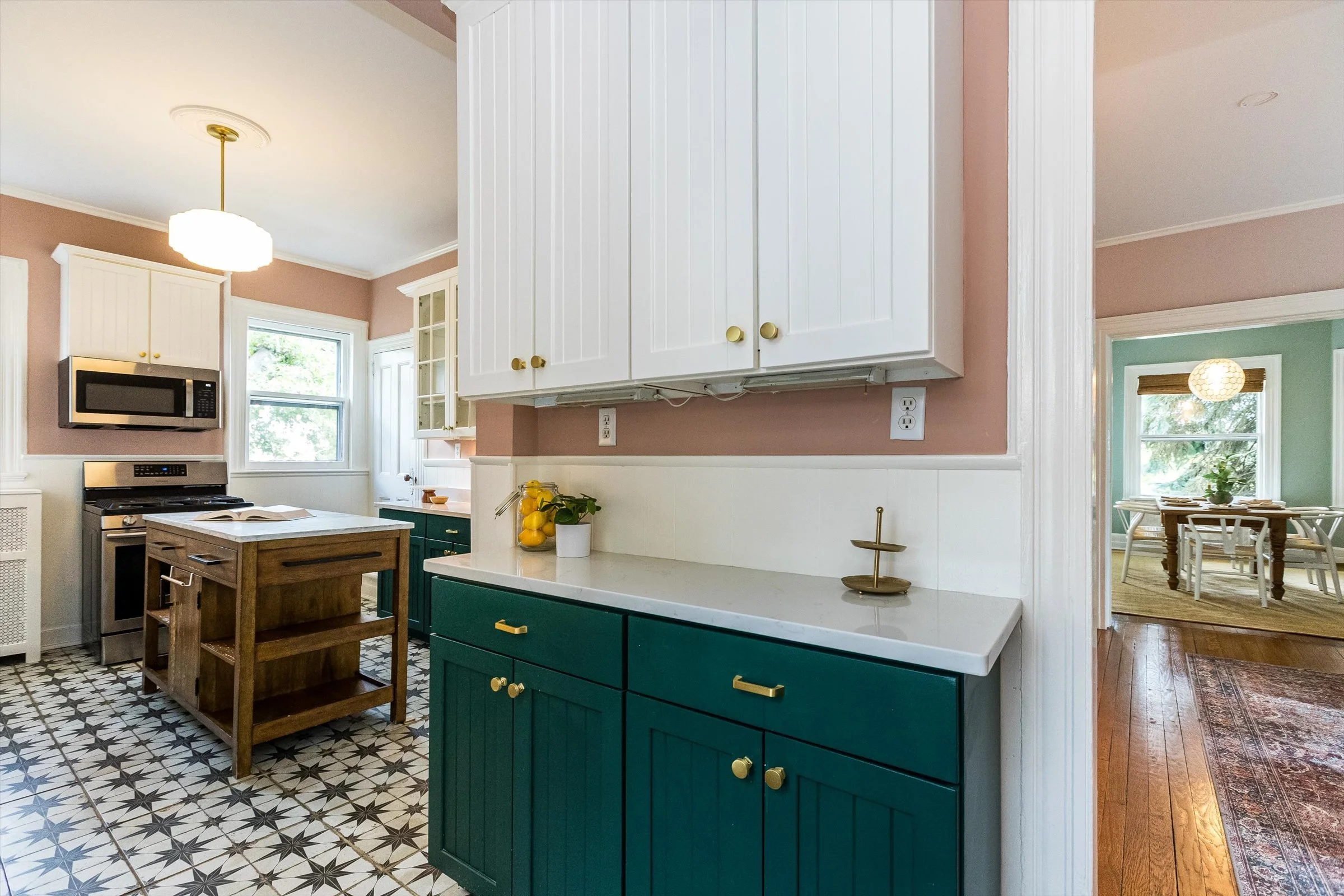 38-Kitchen.jpg