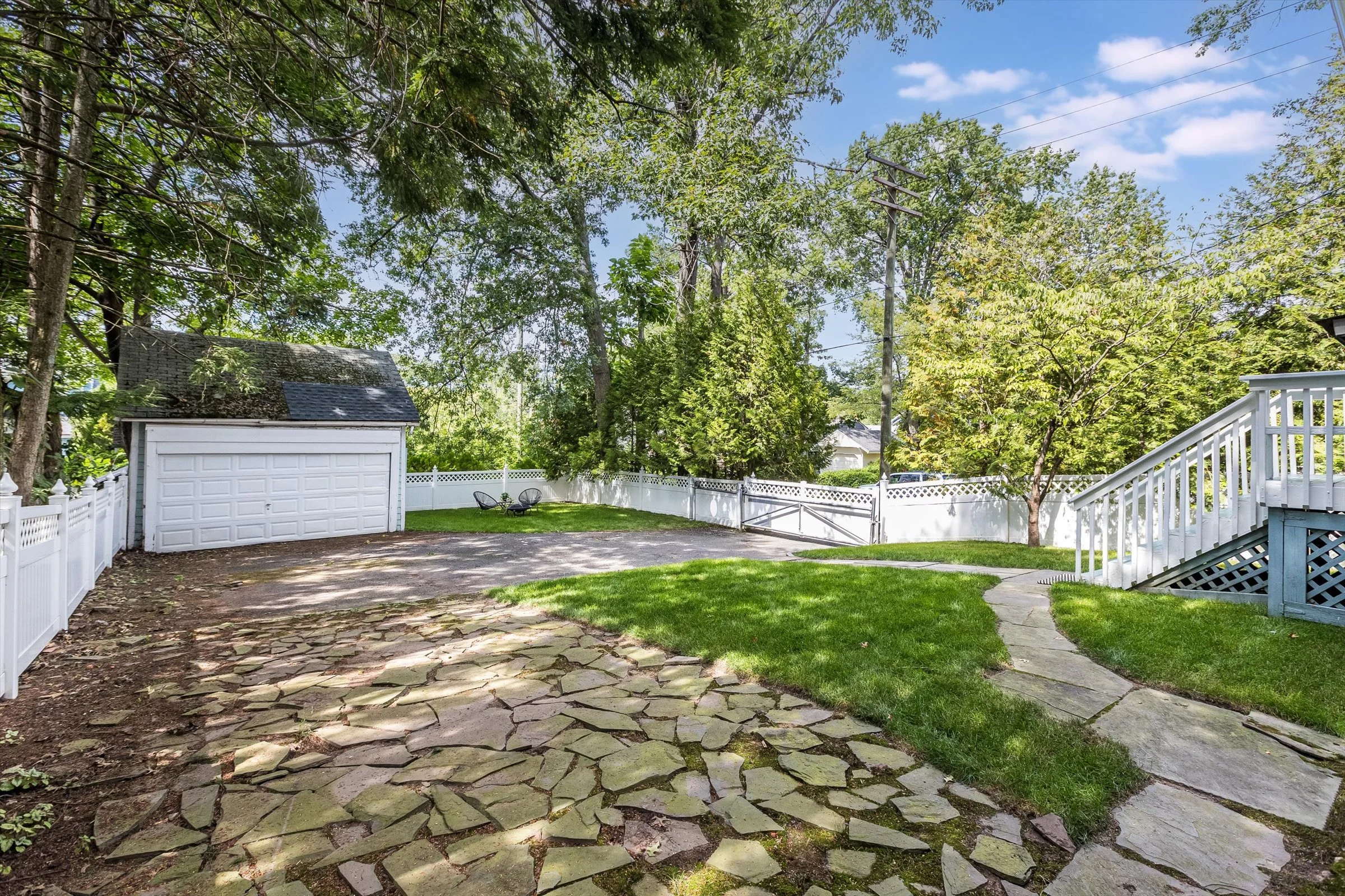 68-Backyard.jpg