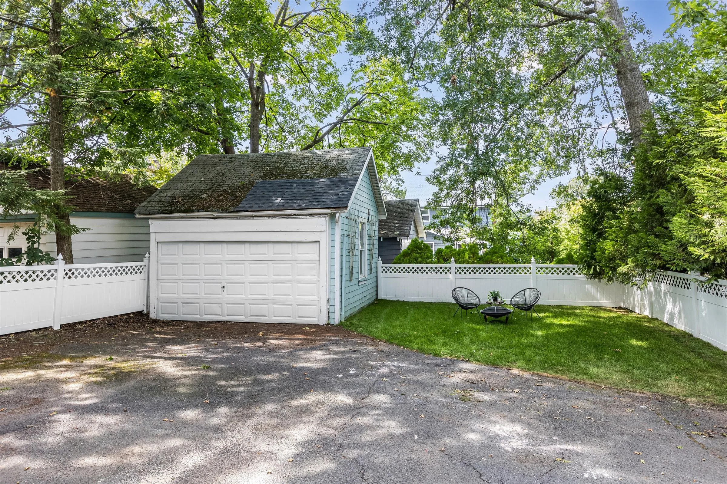 67-Backyard.jpg