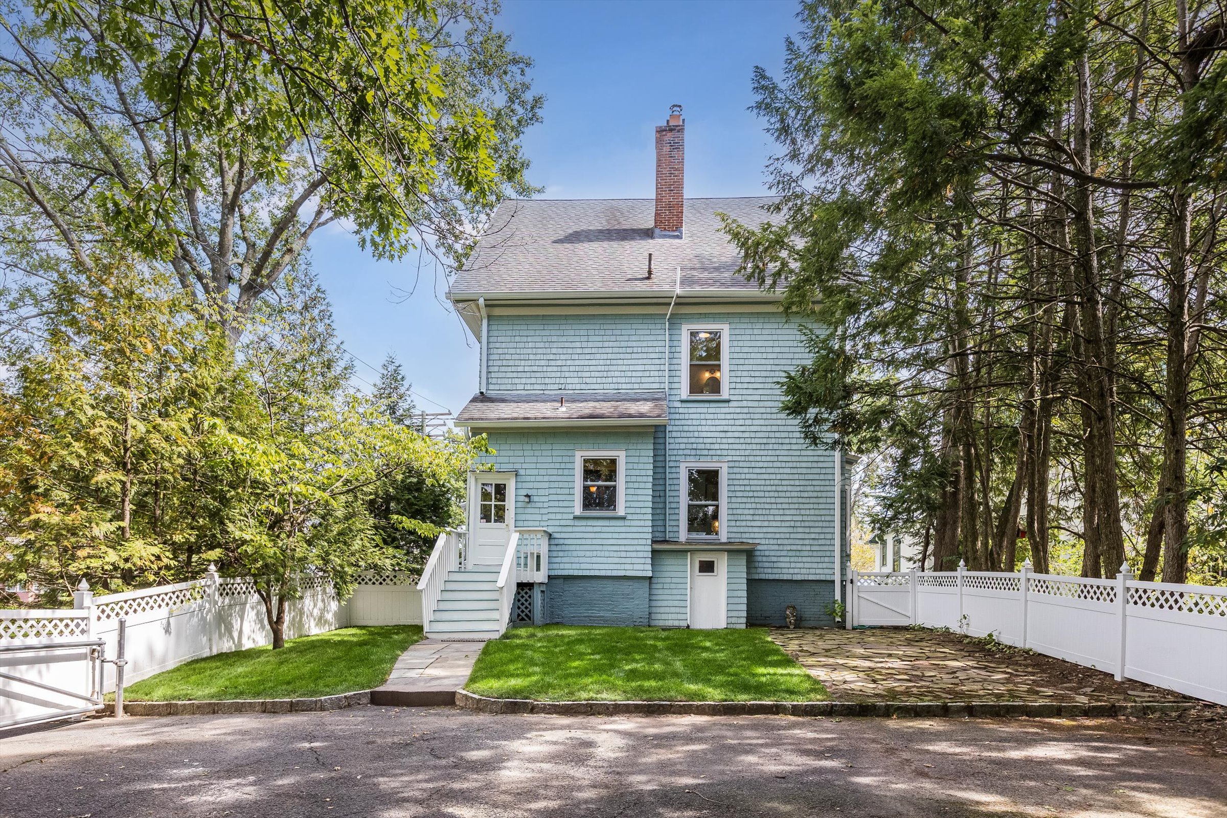 69-Back of Home.jpg