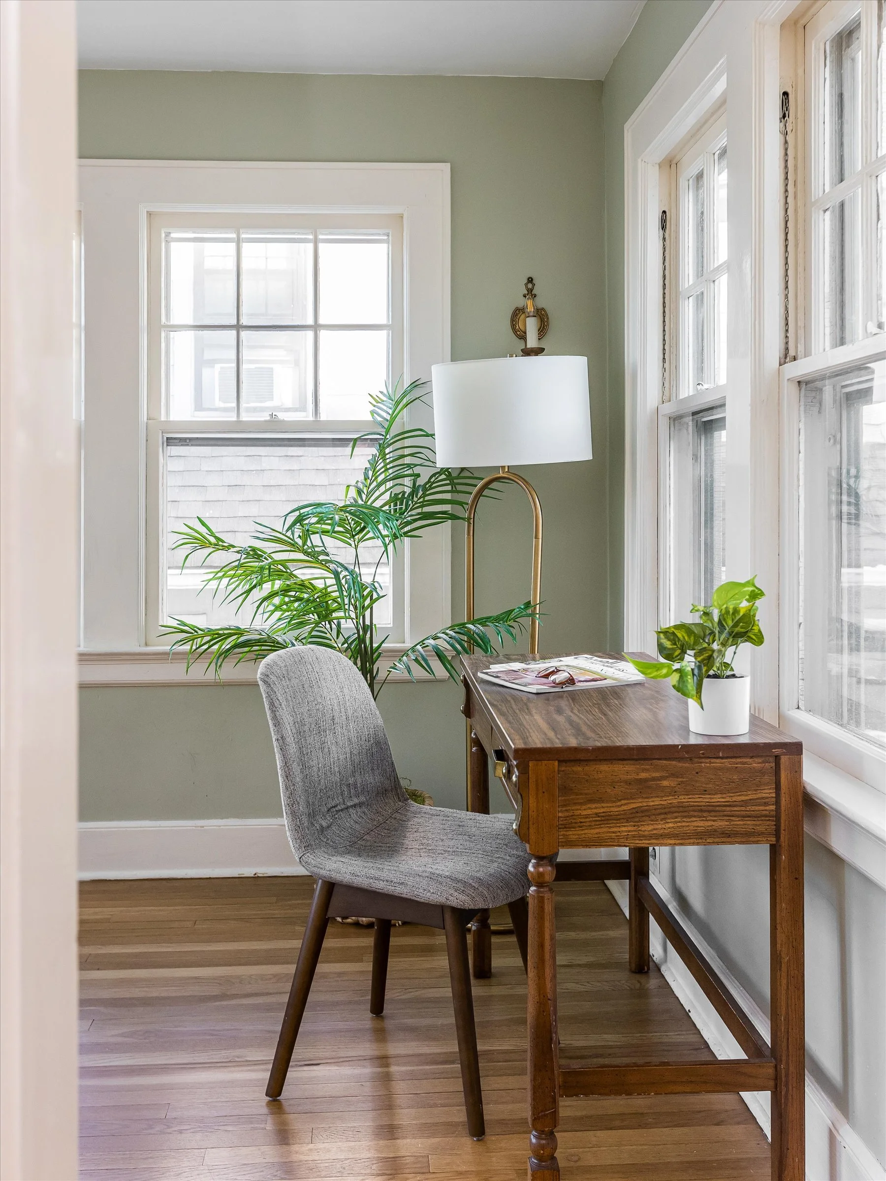 24-Sun Room_Office.jpg