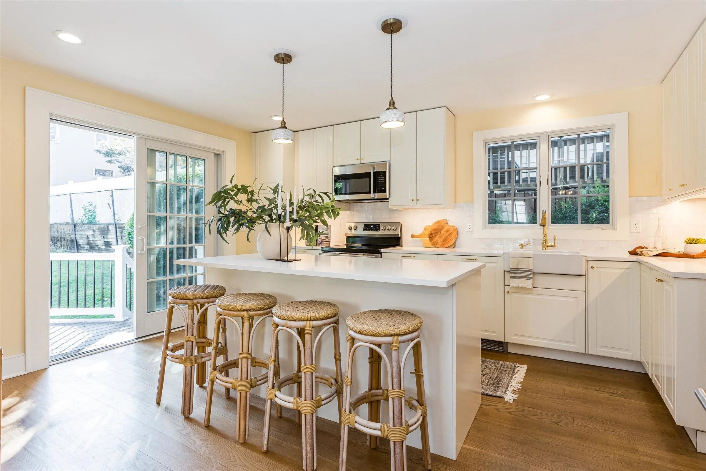 34-Kitchen.jpg