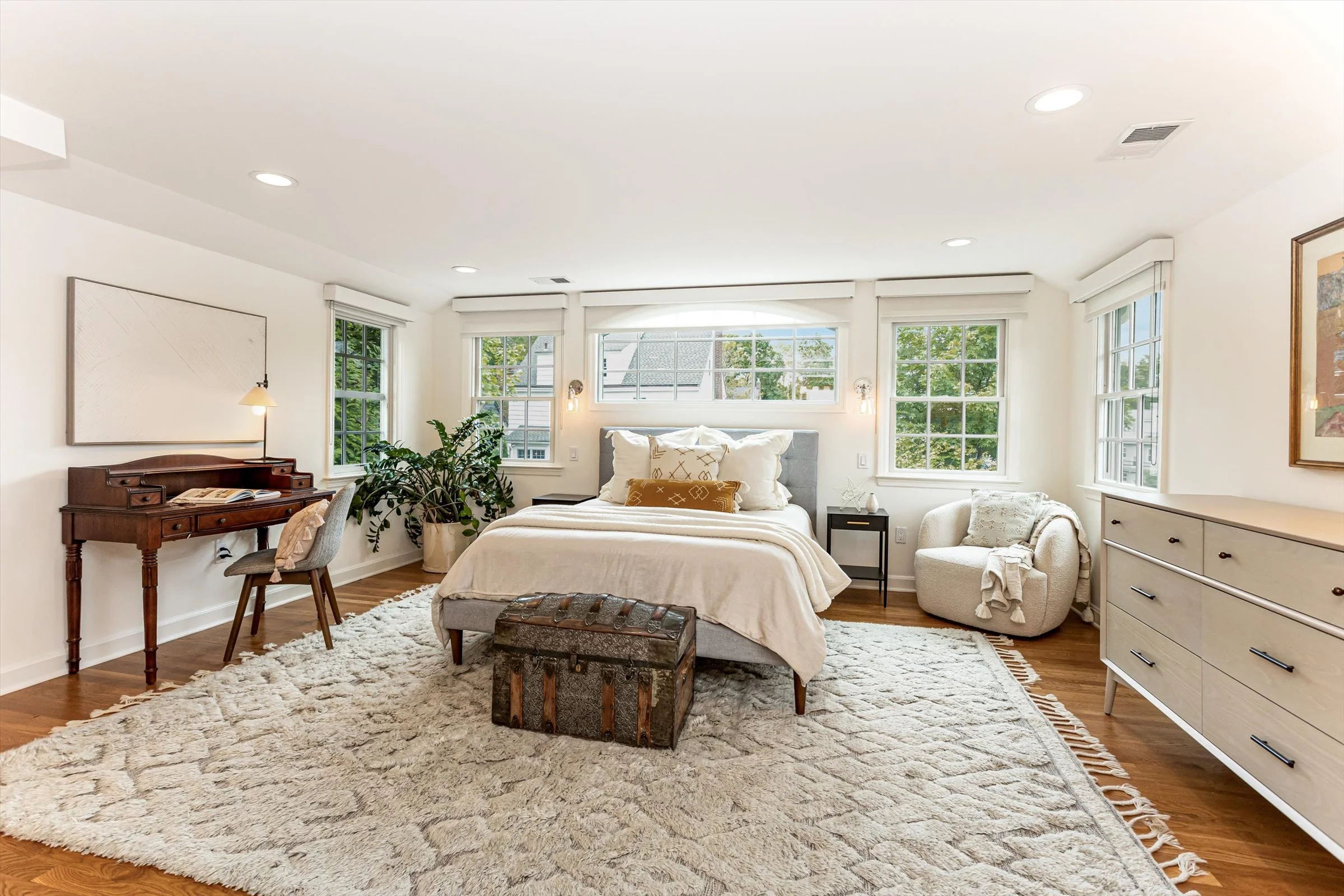 35-Primary Bedroom.jpg