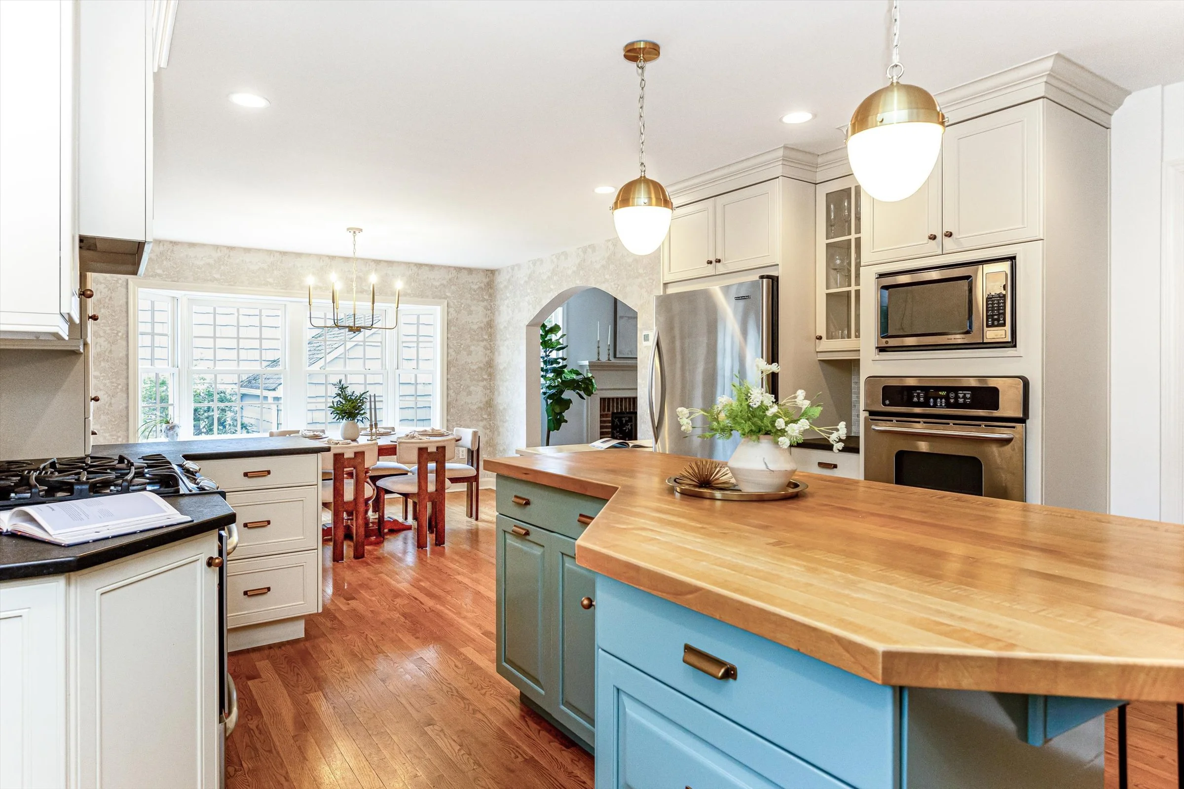 21-Kitchen.jpg