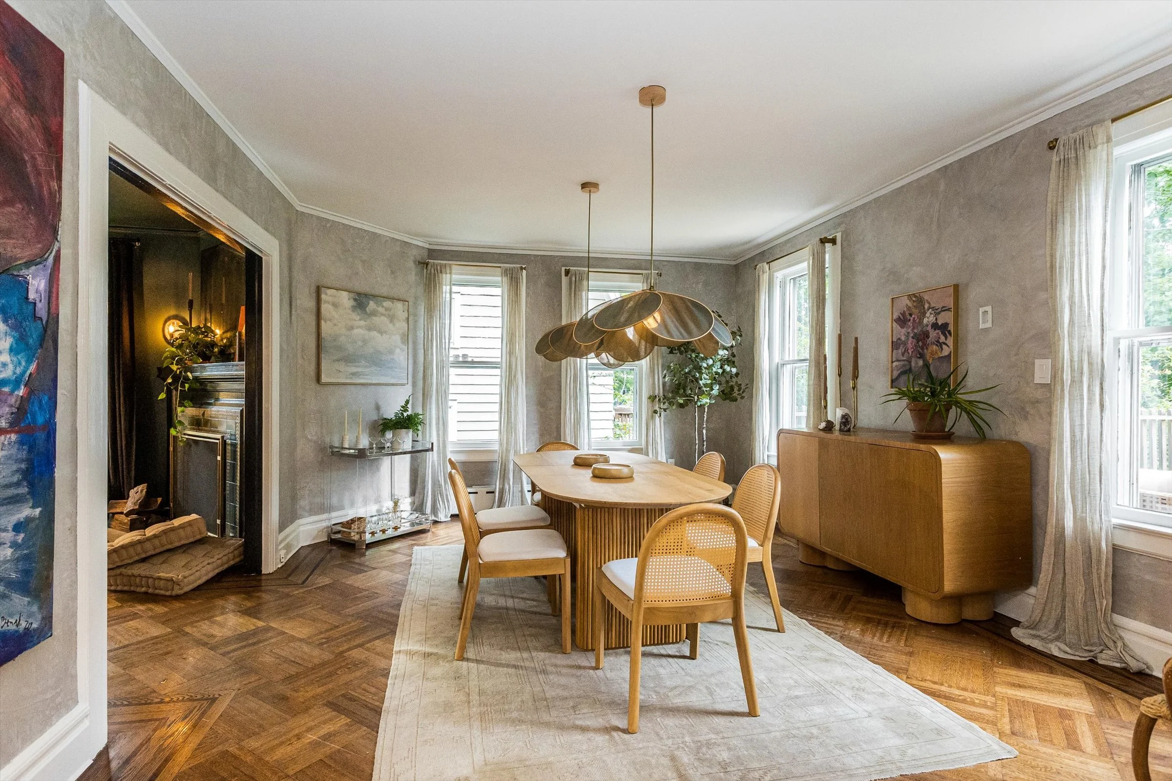 24-Dining Room.jpg