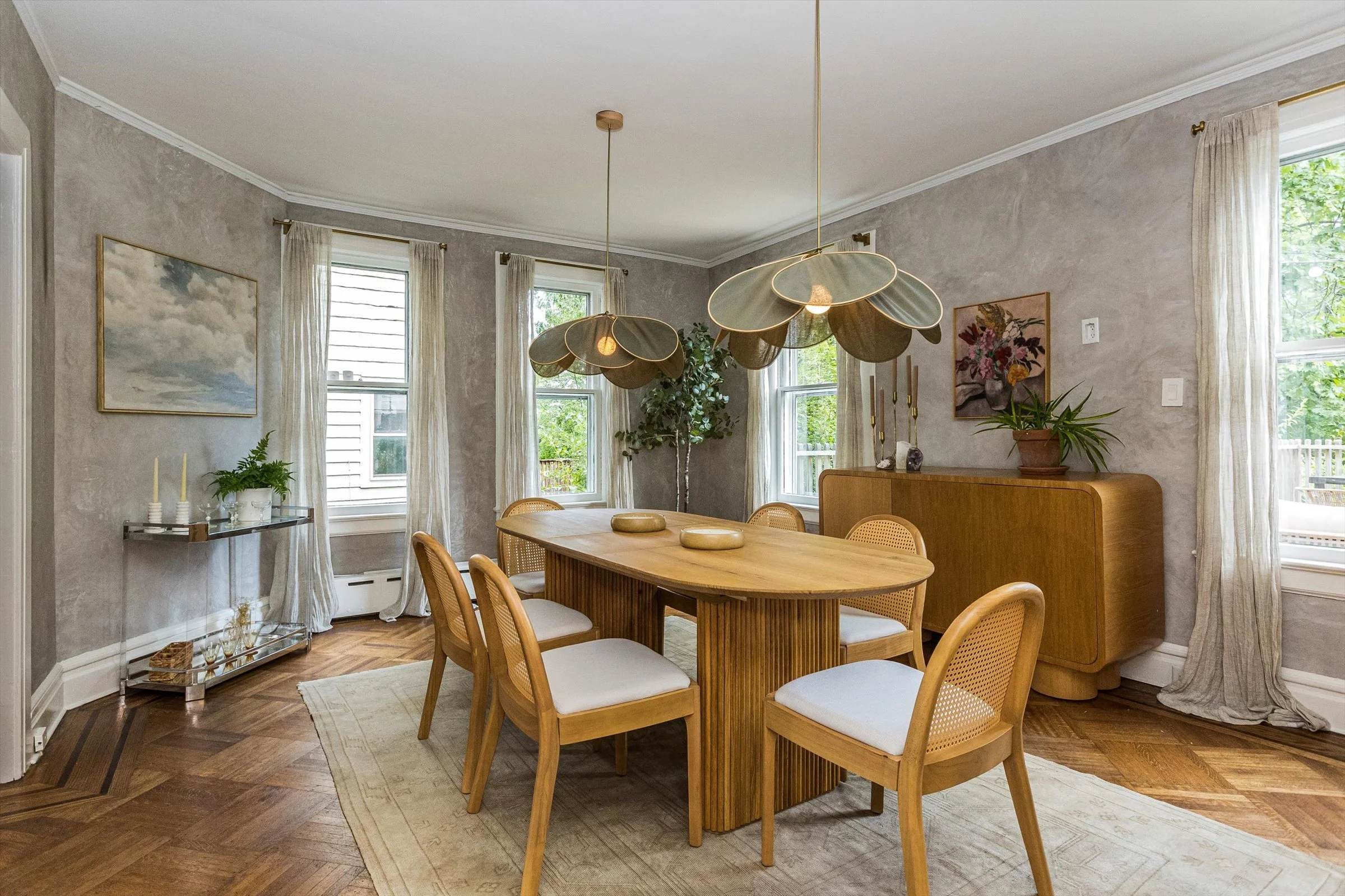 26-Dining Room.jpg