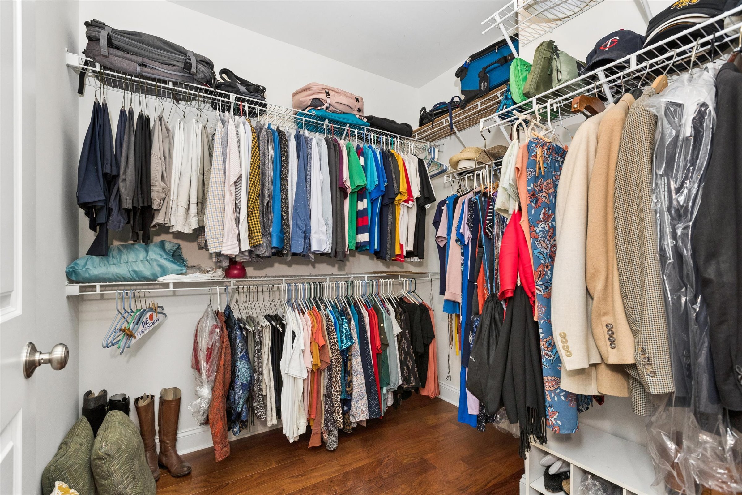 39-Primary Bedroom Walk In Closet.jpg