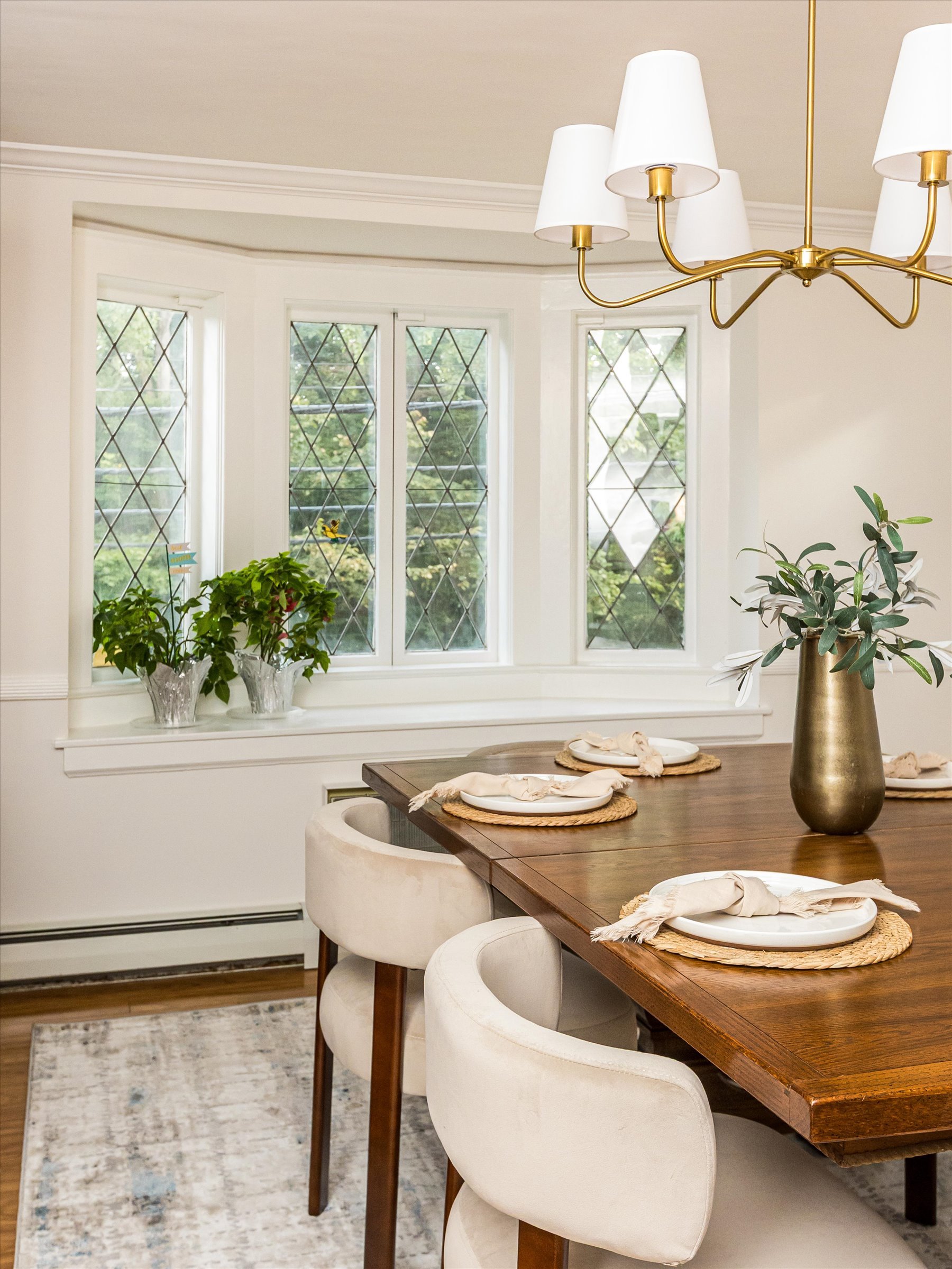 20-Dining Room.jpg