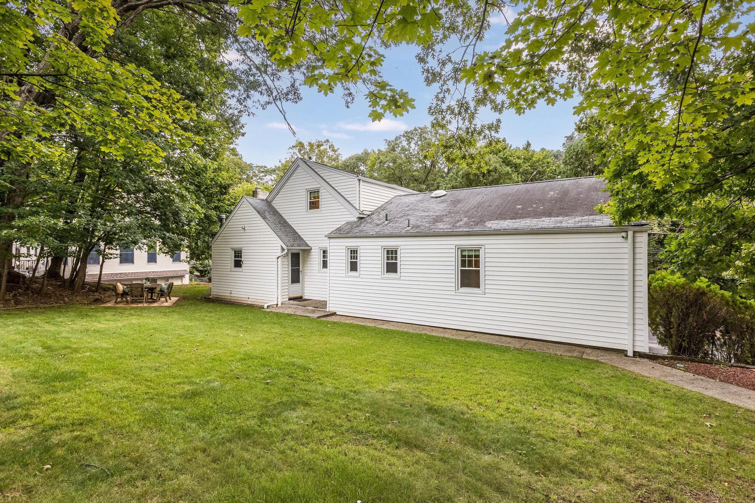 55-Back of Home.jpg