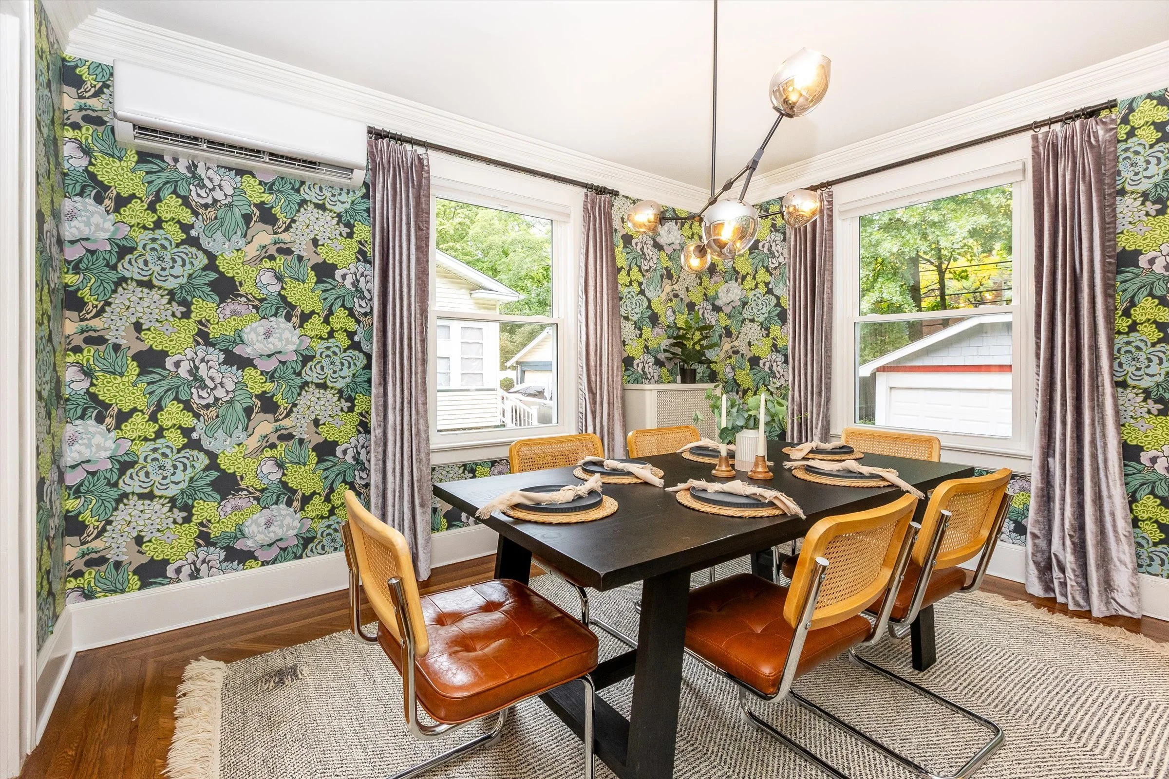 25-Dining Room.jpg
