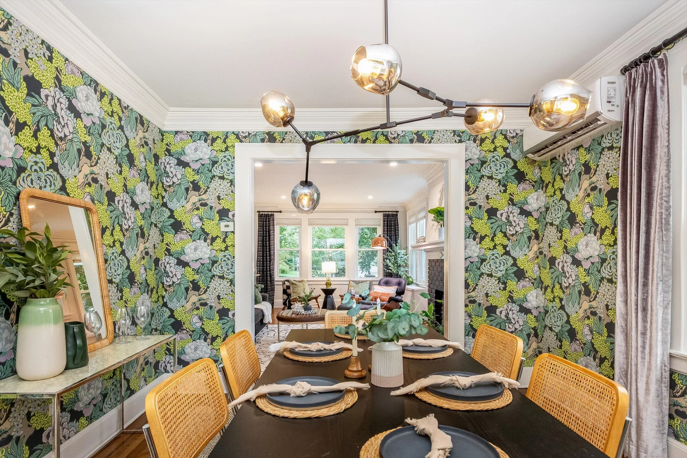 27-Dining Room.jpg