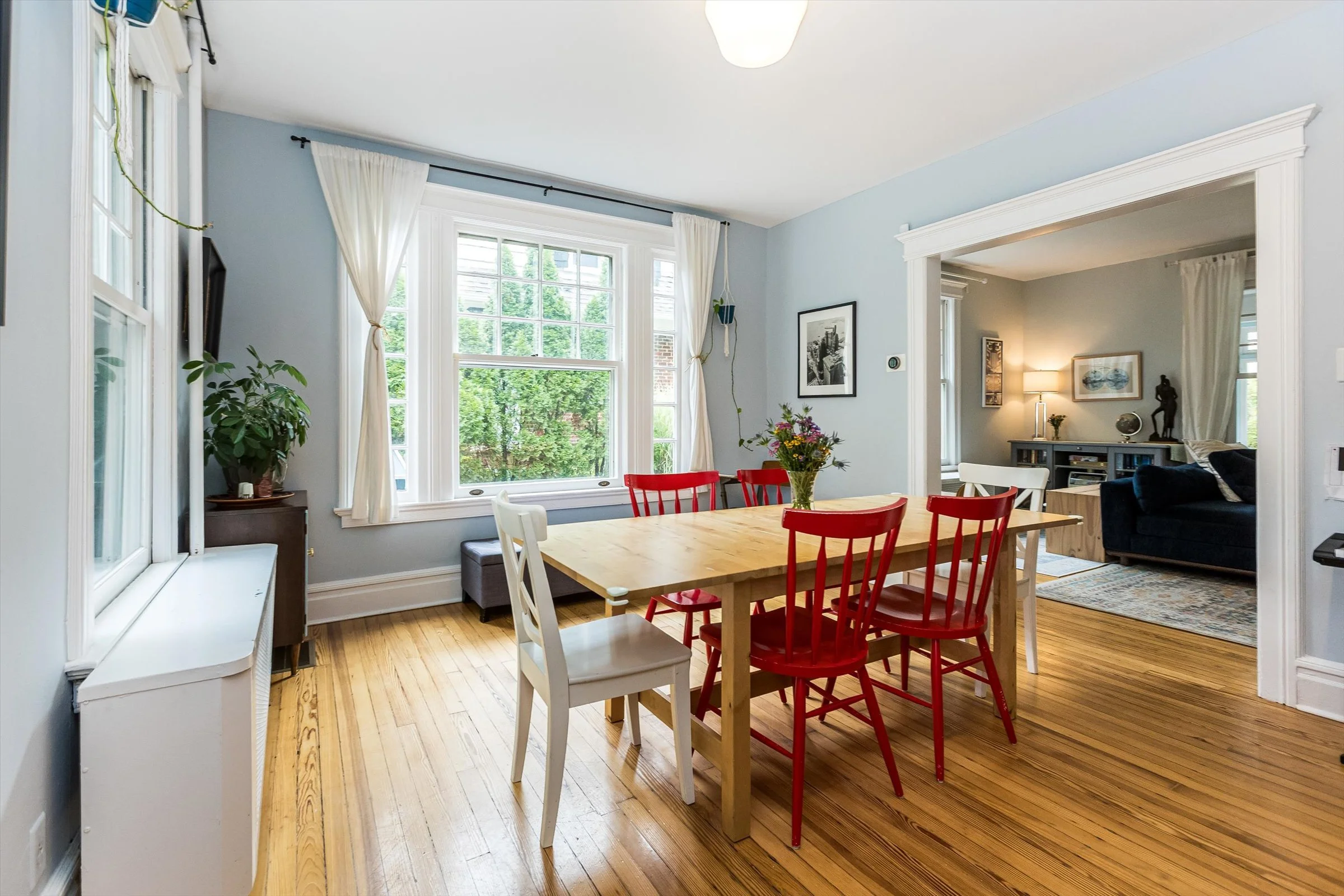 12-Dining Room.jpg